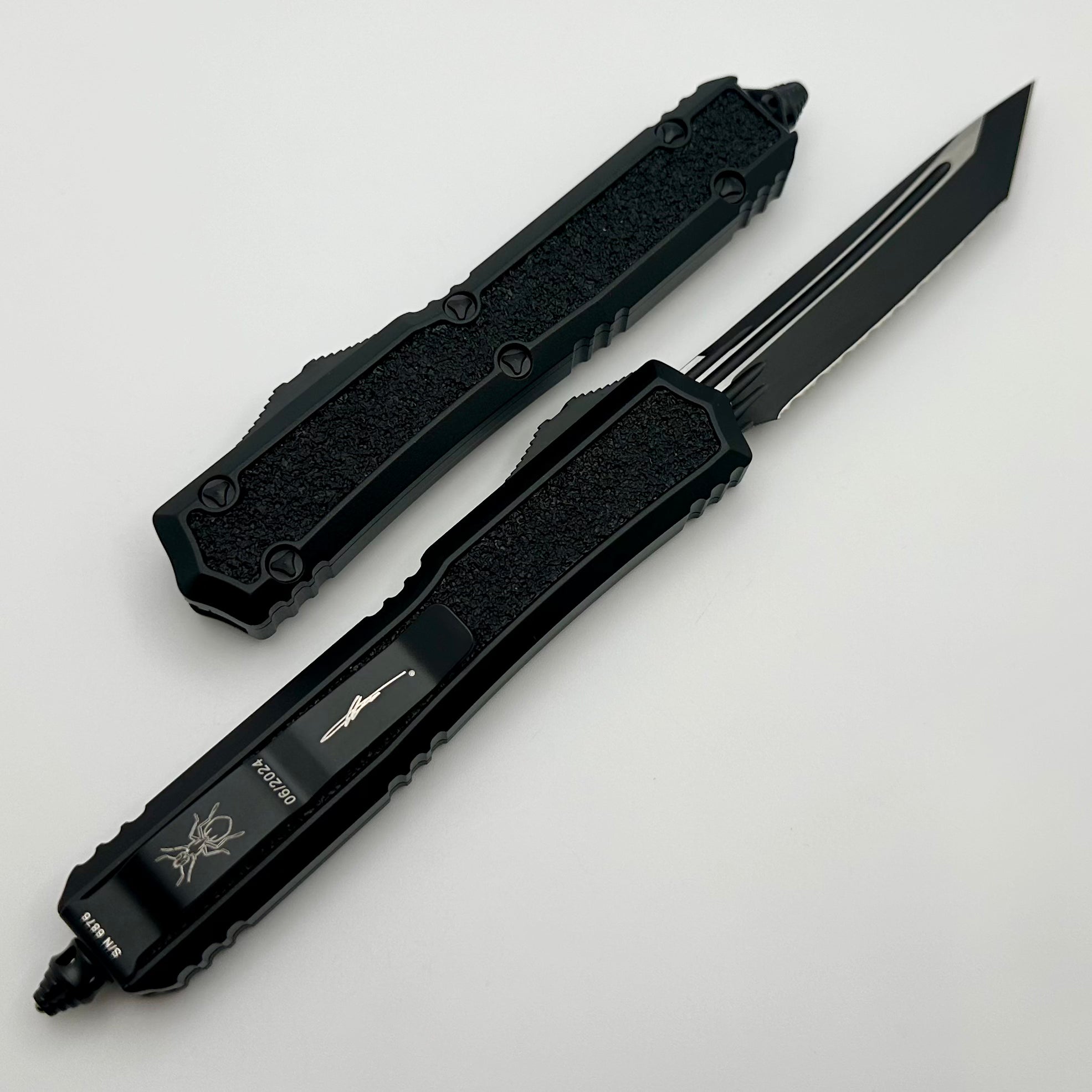 Microtech Makora Tanto Tactical Full Serrated w/ Nickel Boron Internals Signature Series 207-3TS