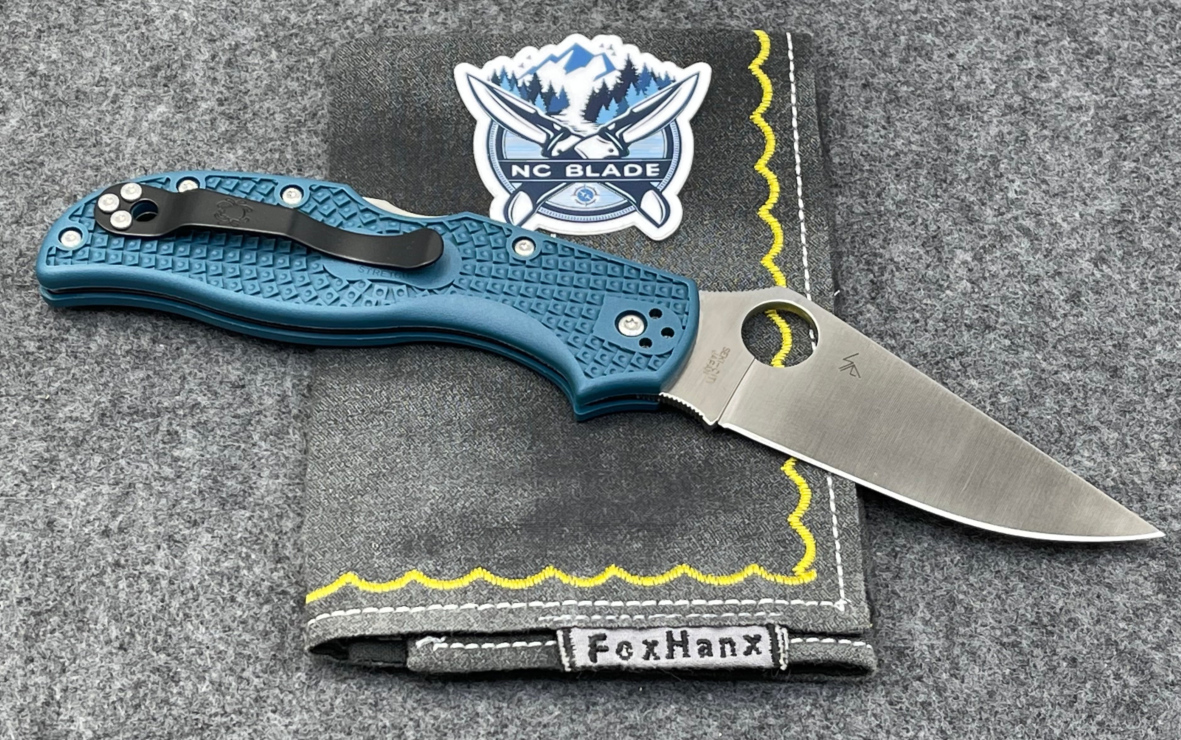 Spyderco Stretch 2 Blue FRN K390 C90F2K390