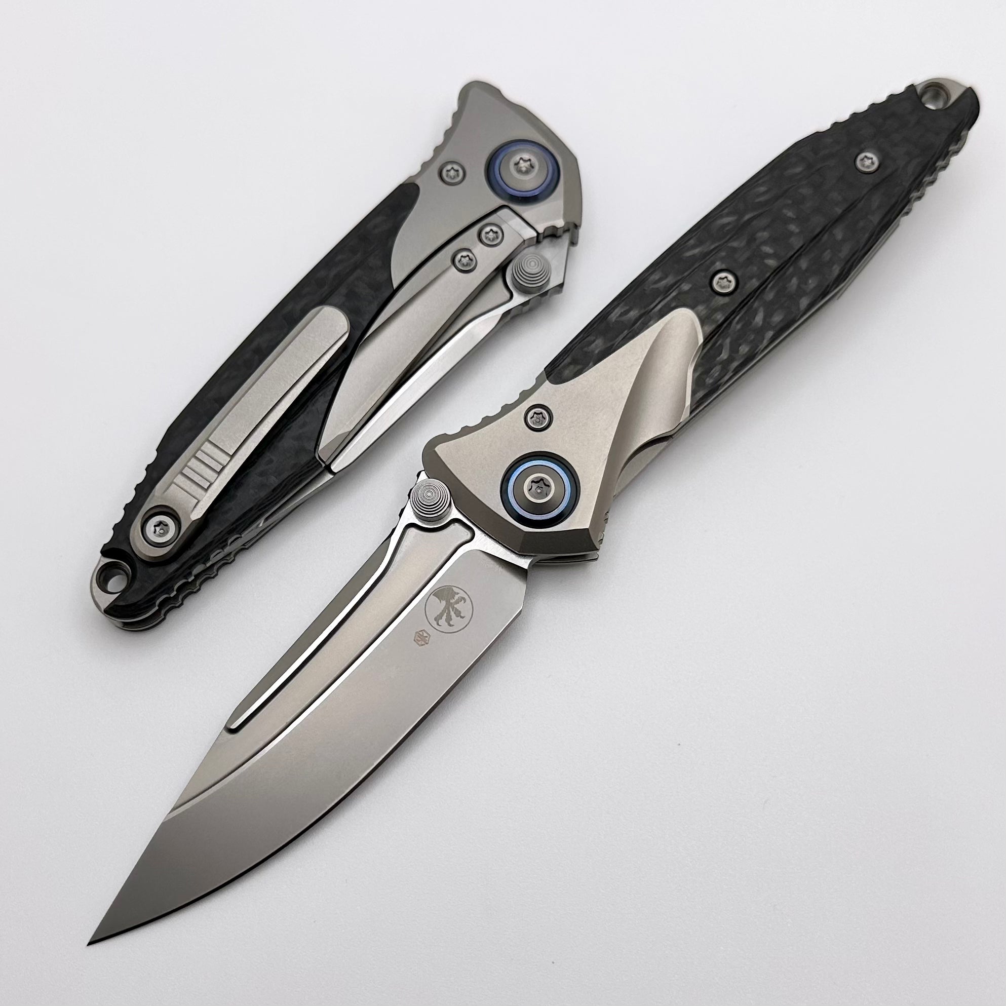 Microtech Knives Socom Bravo Mini S/E Bead Blast Standard w/ Blue Ti Pivot Collars & Carbon Fiber Scales 260M-7CFTI