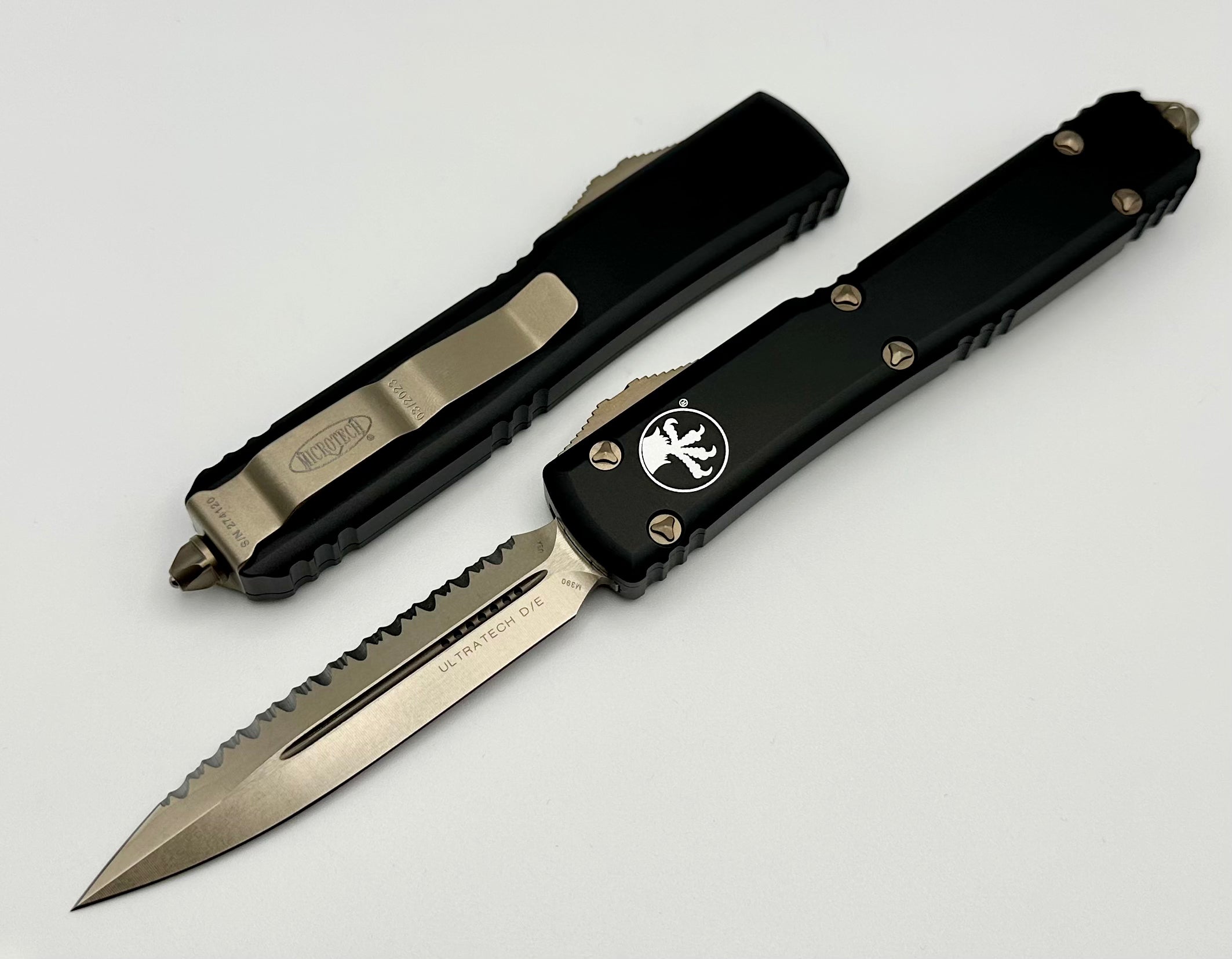 Microtech Ultratech Black w/ Full Serrated Double Edge Bronze & Black 122-15