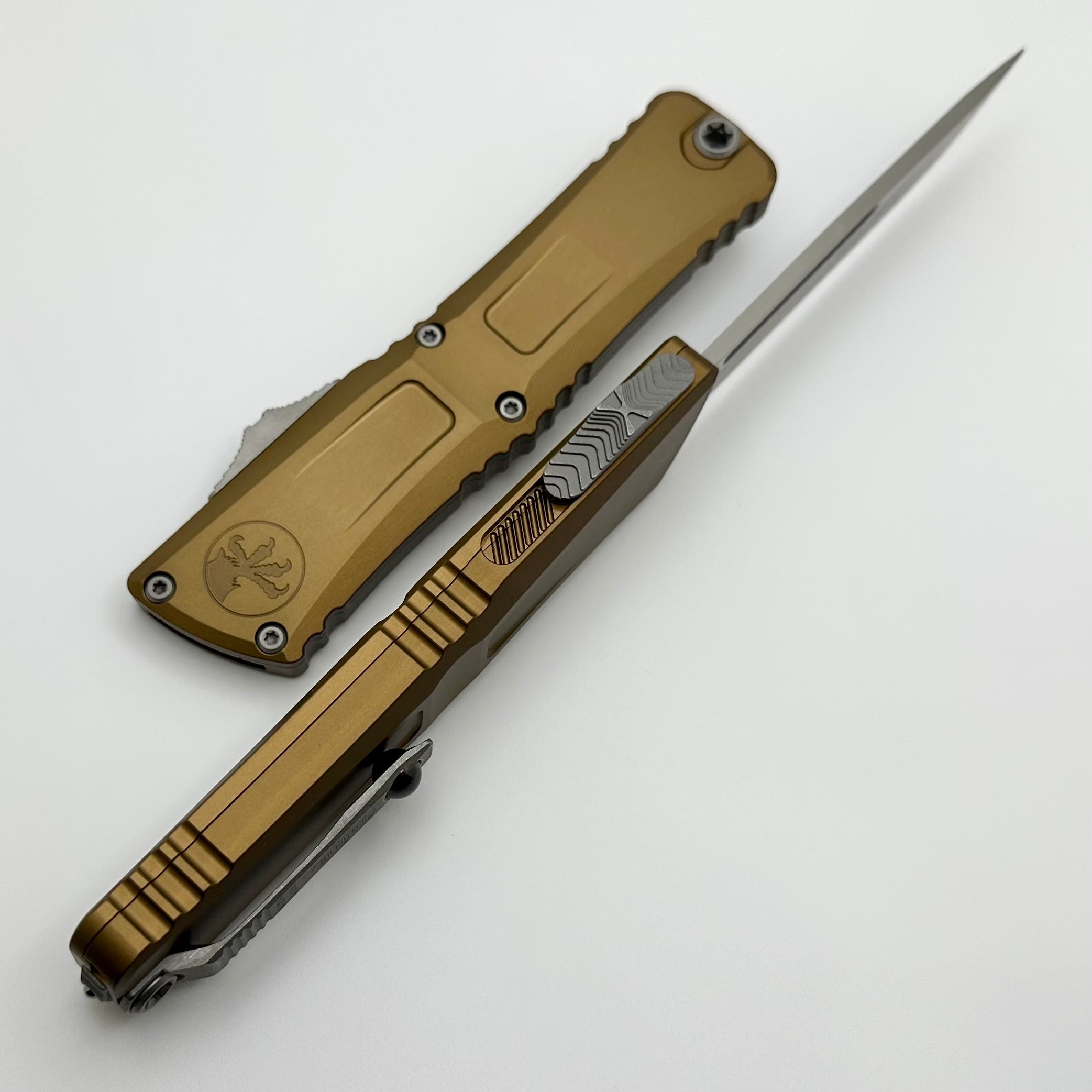 Microtech Knives Combat Troodon Gen III Apocalyptic Single Edge w/ Tan Handle 1143-10APTA