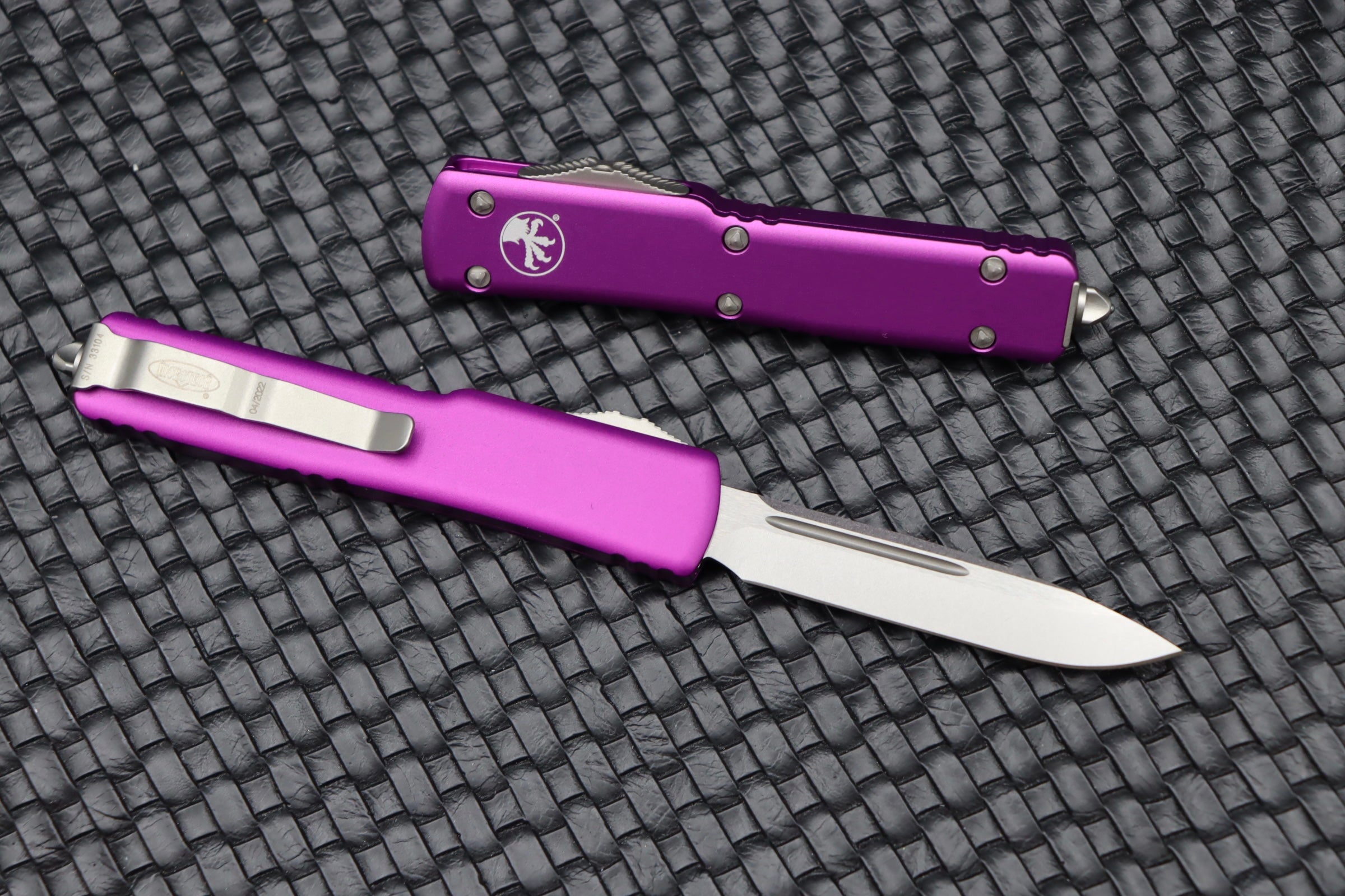 Microtech UTX-70 Single Edge Stonewash Standard & Violet 148-10VI