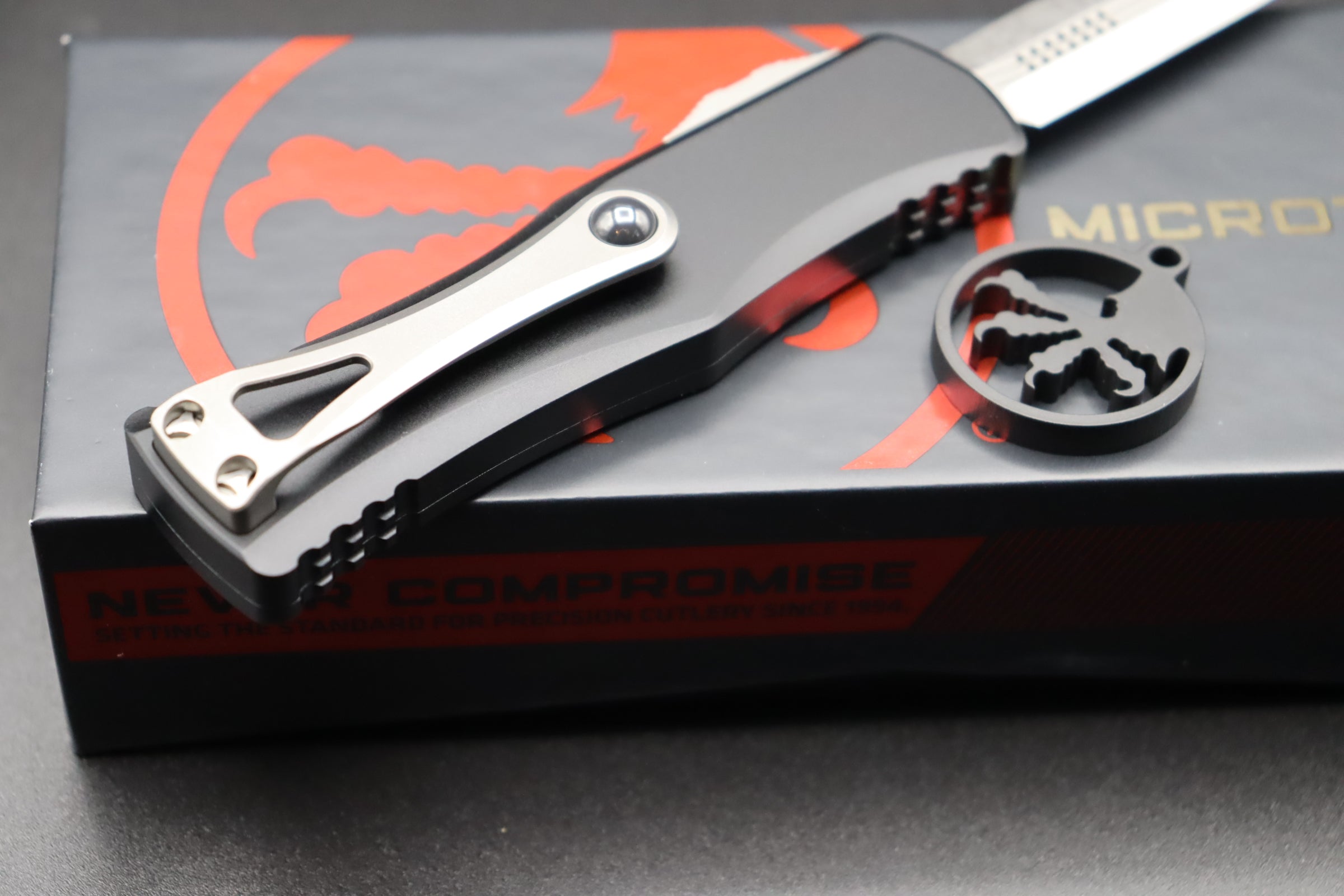 Microtech Hera D/E Stonewash 702-10