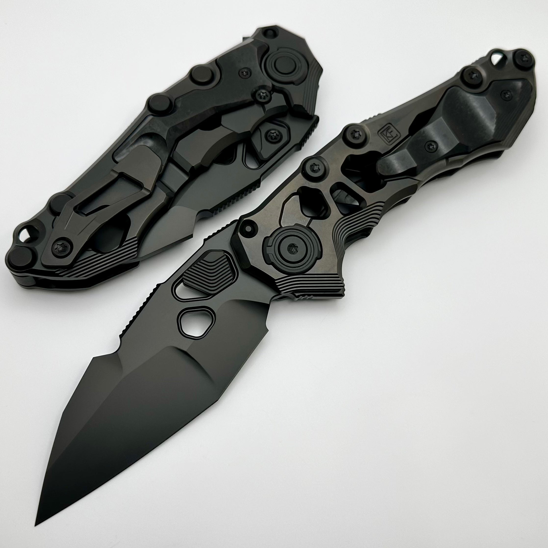 Custom Knife Factory Traktor DLC Titanium/Carbon Fiber & DLC M390