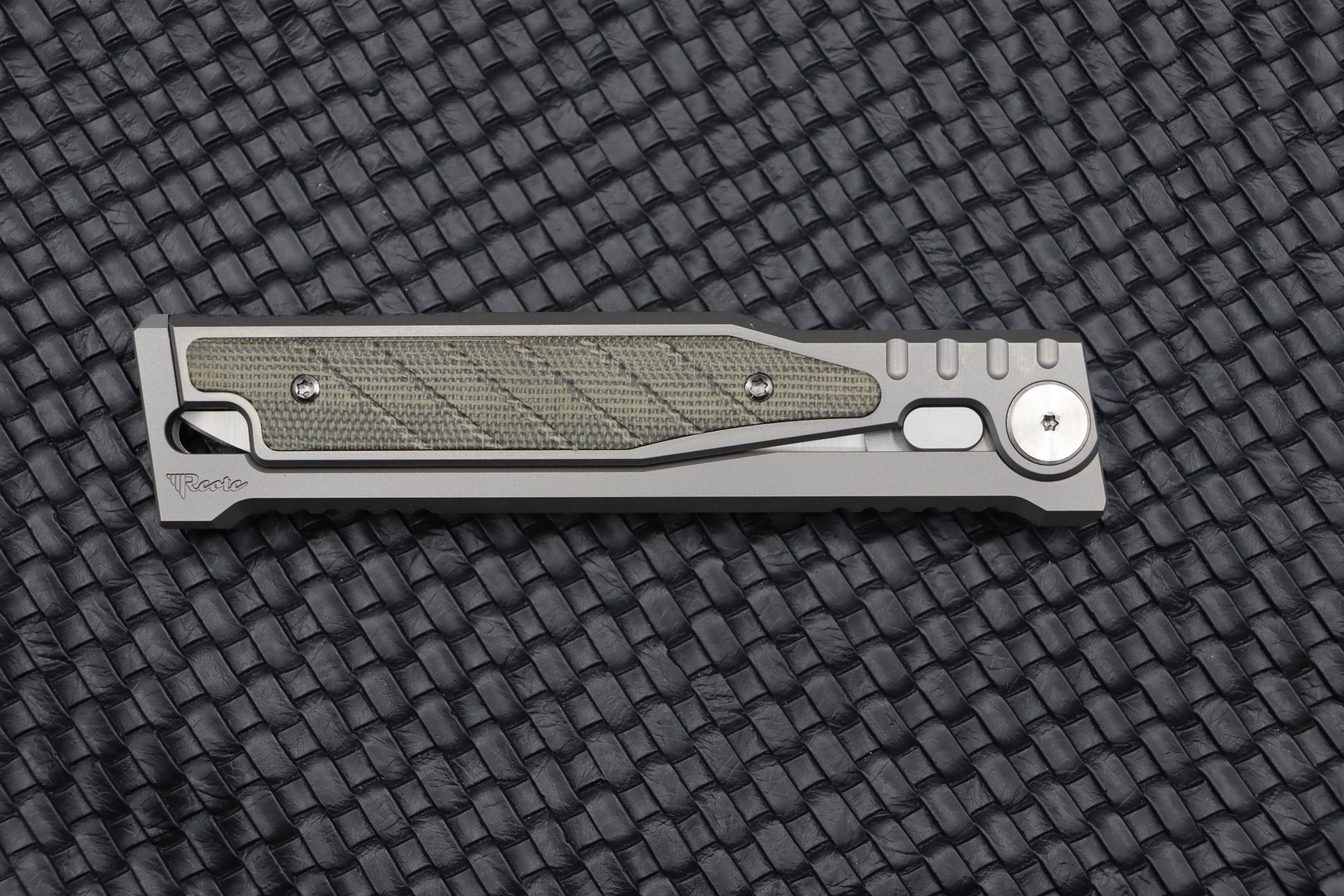 Reate EXO Exoskeleton Design Green Micarta Double Edge