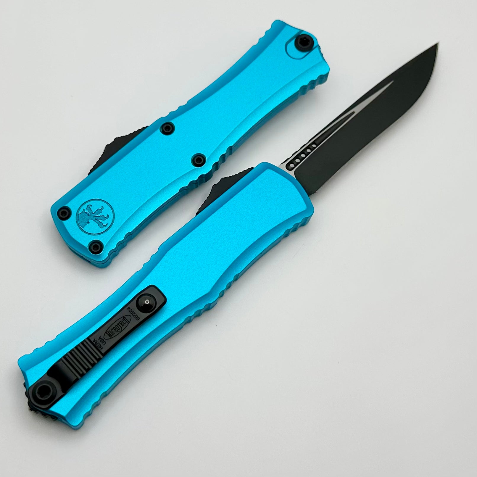 Microtech Knives Mini Hera Black Recurve M390MK w/ Turquoise Handle 1705M-1TQ