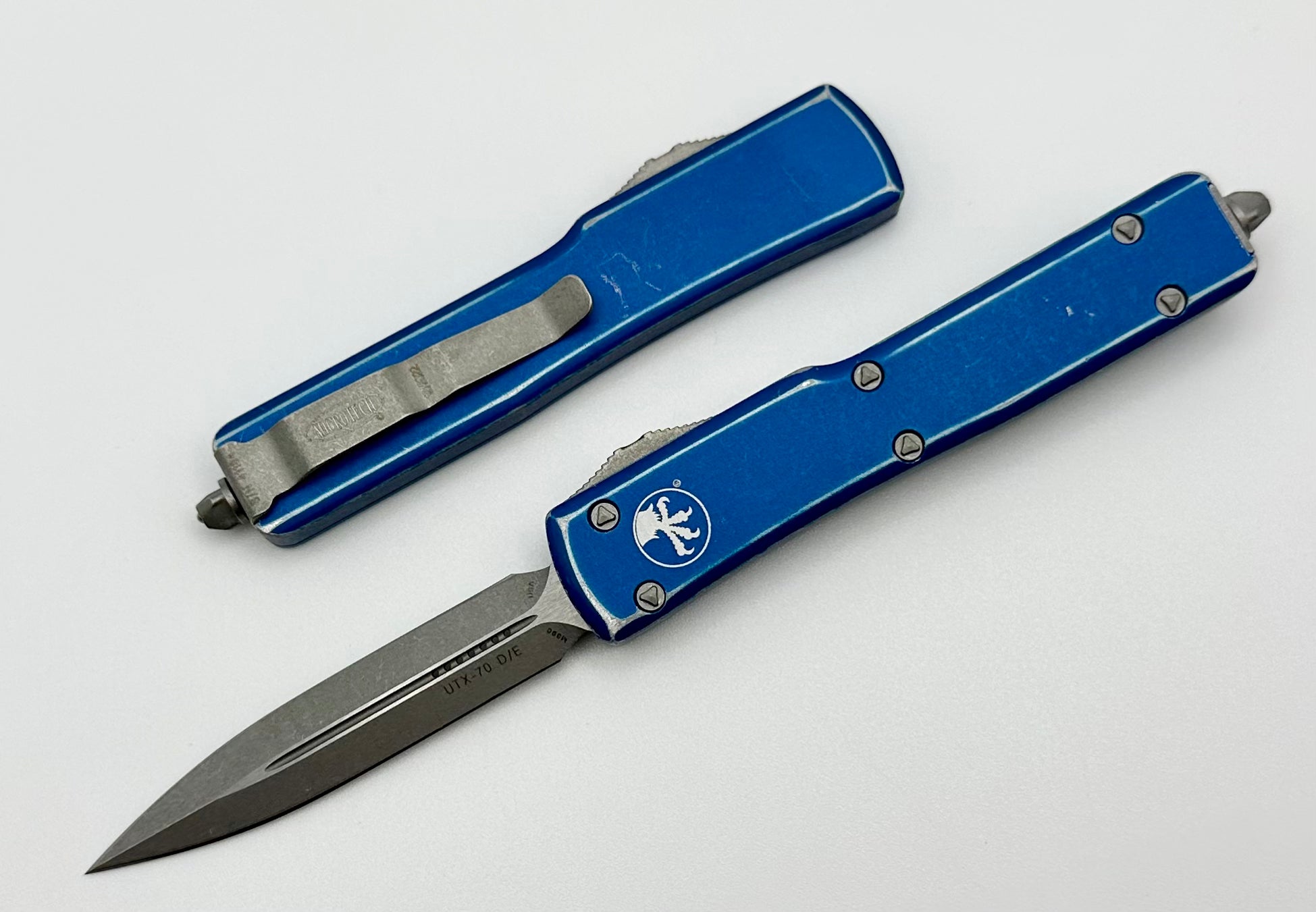 Microtech UTX-70 D/E & Distressed Blue 147-10DBL