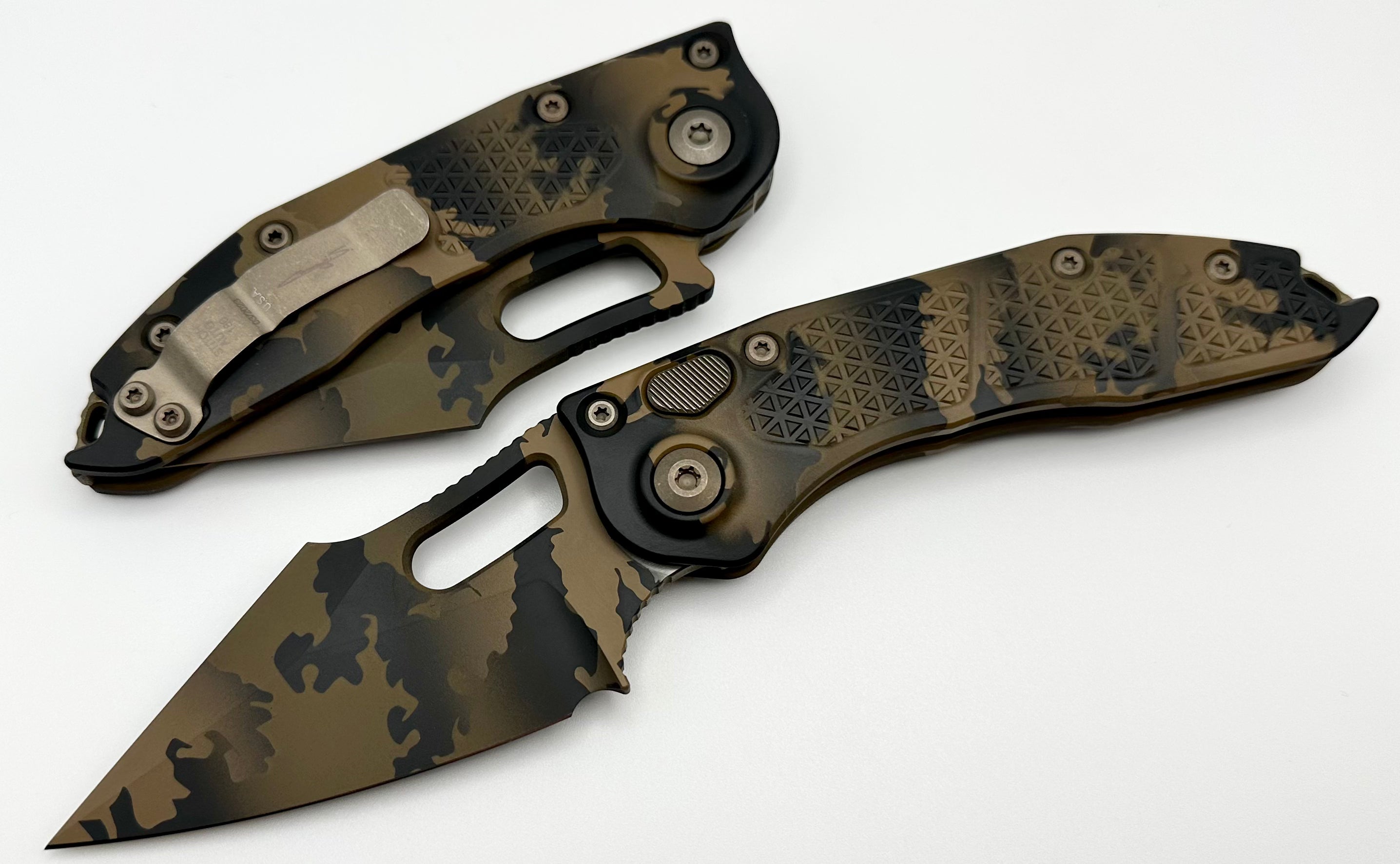 Microtech Borka Stitch Coyote Camo 169-1CCS ONE PER HOUSEHOLD