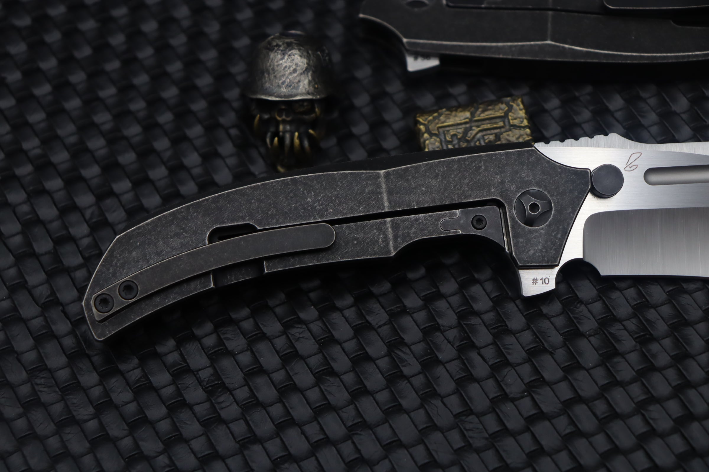 Custom Knife Factory Satori 2.0 Blackwash Ti Intergal with Satin M390 Compound Ground Blade