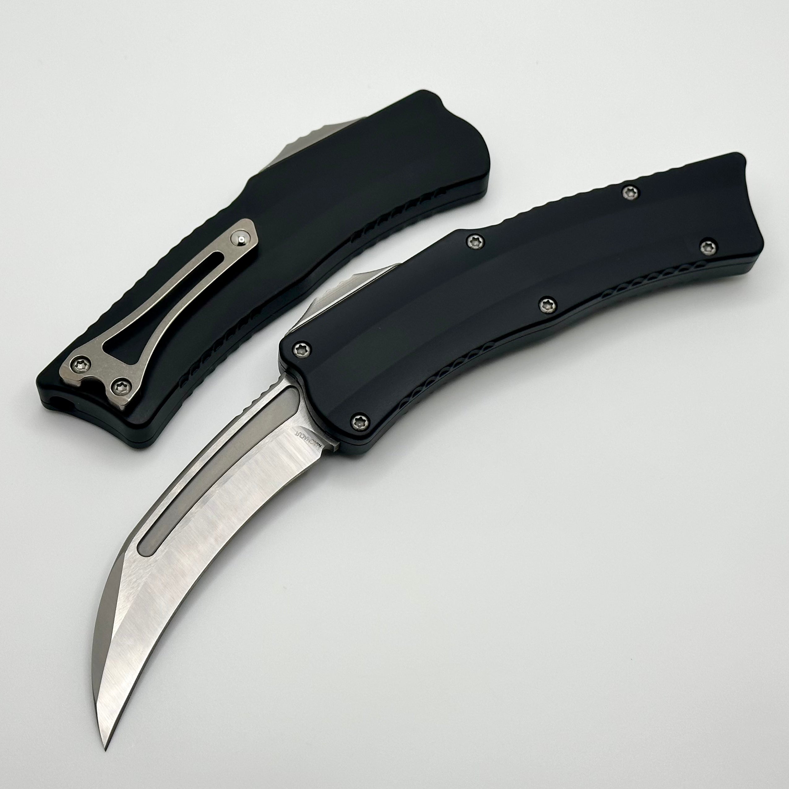 Heretic ROC w/ Satin Magnacut & Black Handle H060-1A