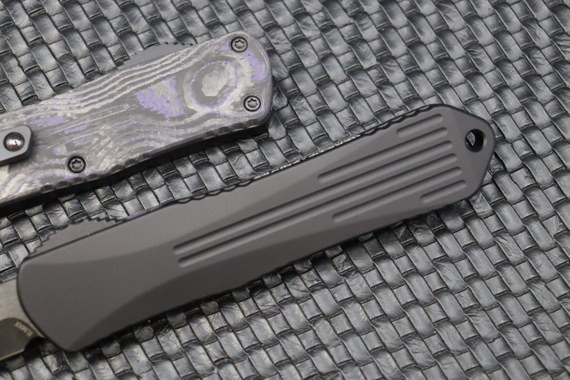 Heretic Knives Manticore E Bowie DLC & Purple Camo Carbon H026B-6A-PUCF