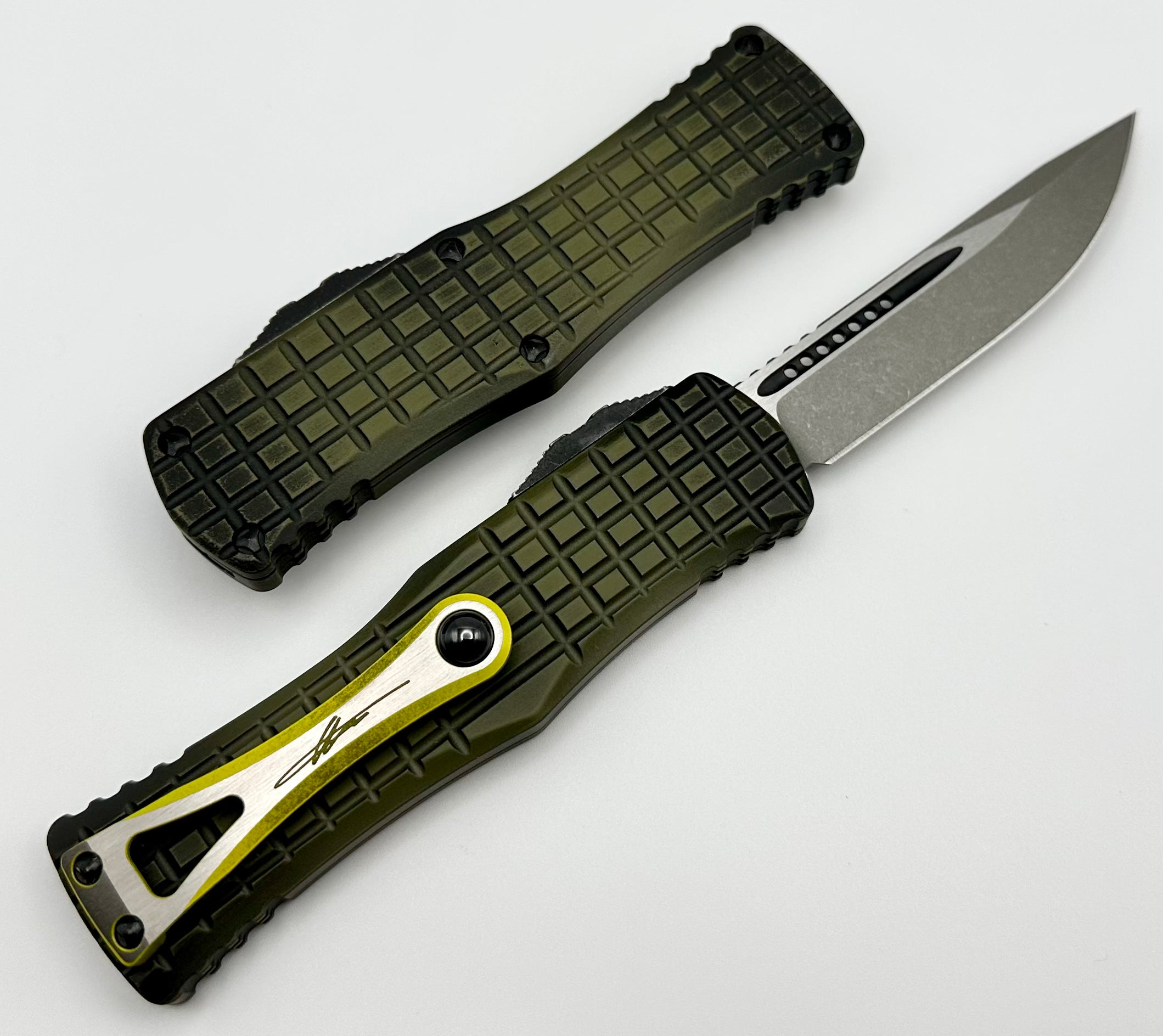 Microtech Hera Frag Grenade Green Apocalyptic Single Edge Signature Series 703-10APFRGS