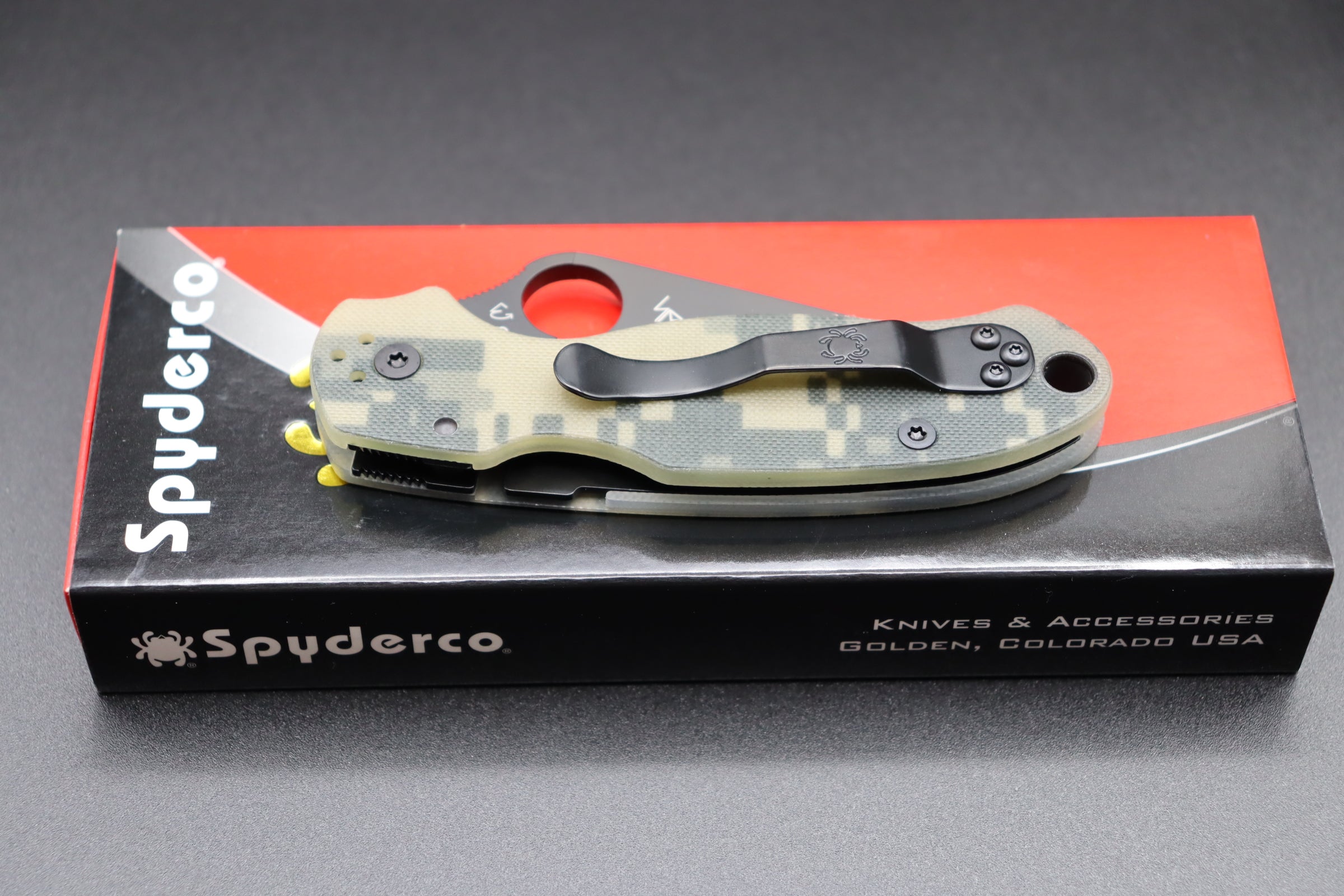 Spyderco Para 3 Camo G-10 & Black S45VN C223GPCMOBK