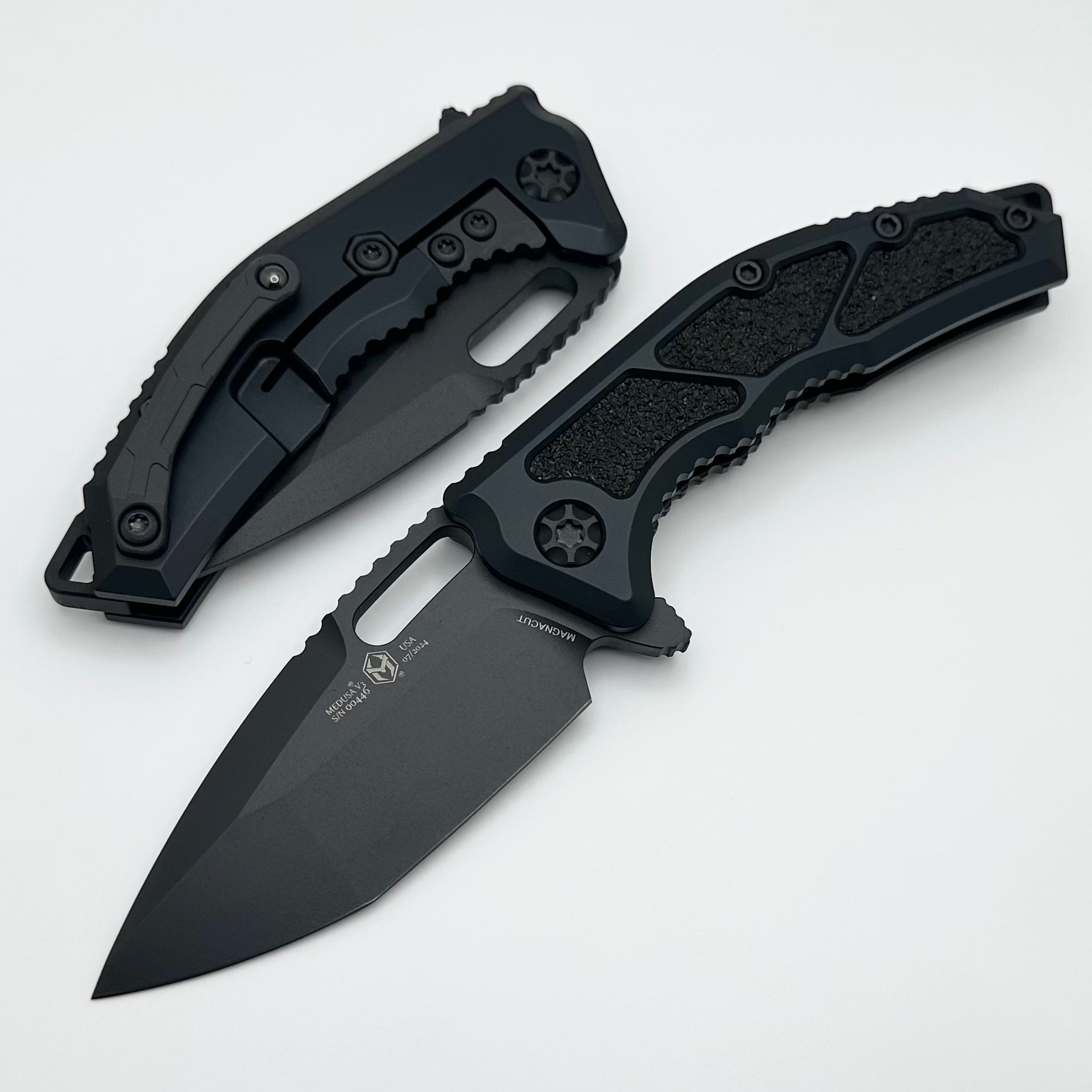 Heretic Knives Medusa Manual Black Tactical Aluminum Frame Lock w/ Grip Inlays & DLC MagnaCut H009-4A-T