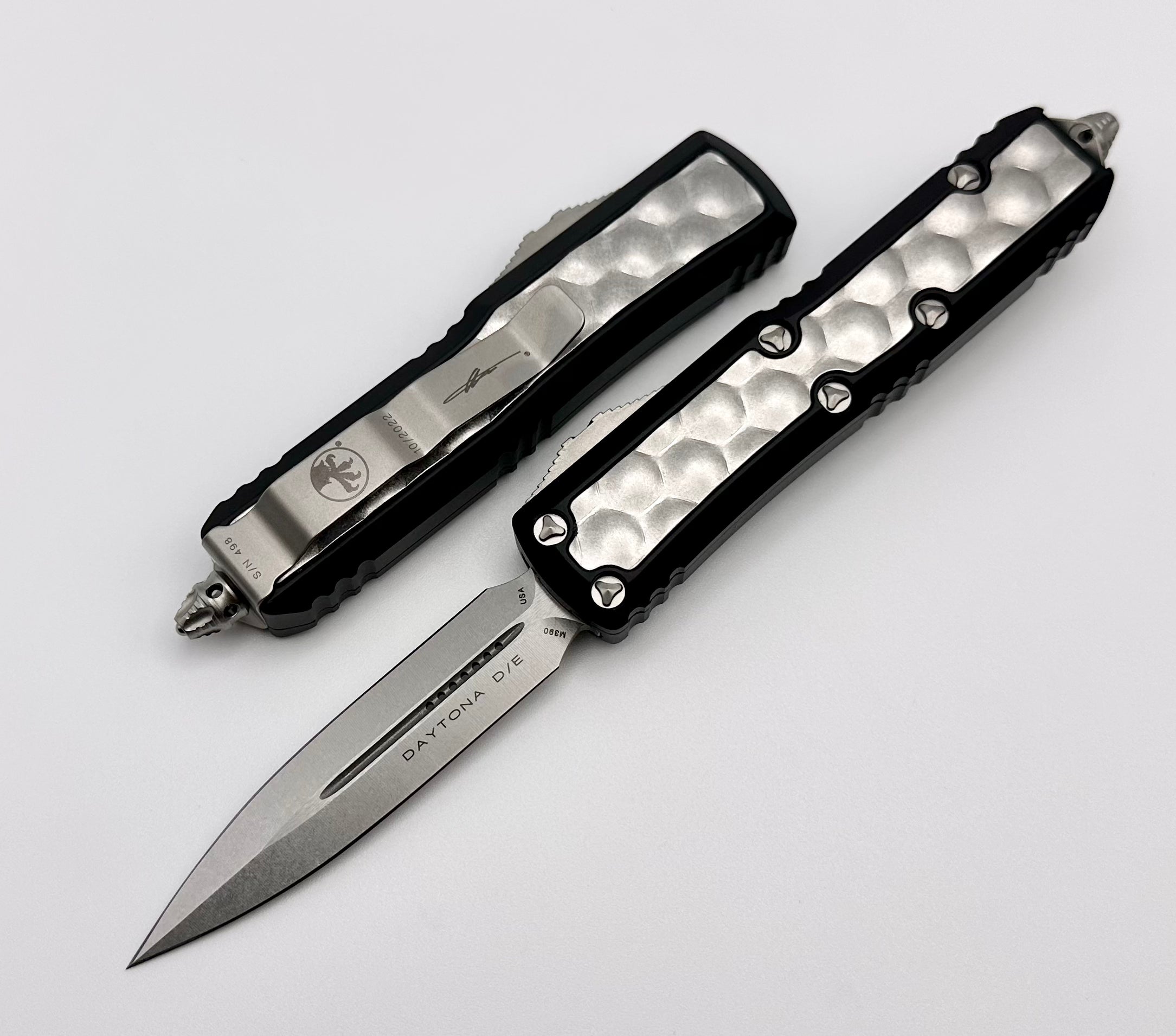 Microtech Daytona D/E Stonewash w/ Brute Bubble Inlays Signature Series 126-10BIS