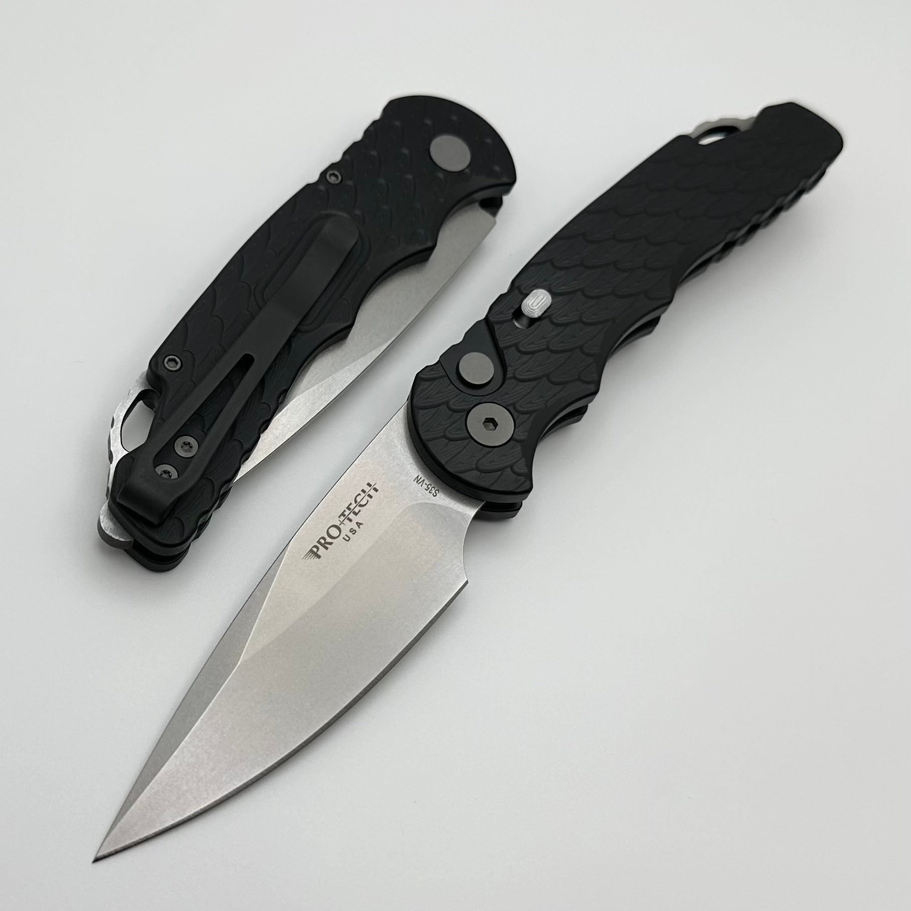 Pro-Tech TR-5 Black Feather Textured Handle w/ Stonewash S35VN T505-F