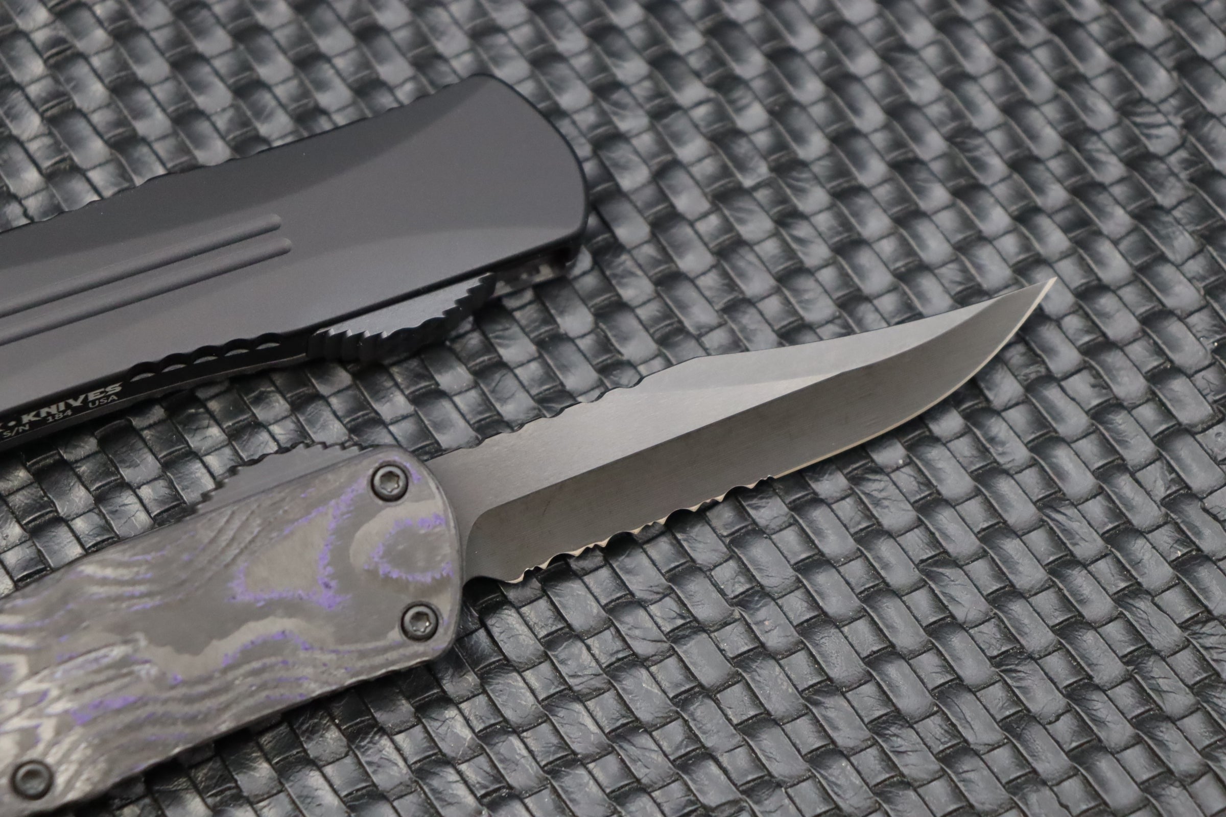 Heretic Knives Manticore E Serrated Bowie DLC & Purple Camo Carbon H026B-6B-PUCF