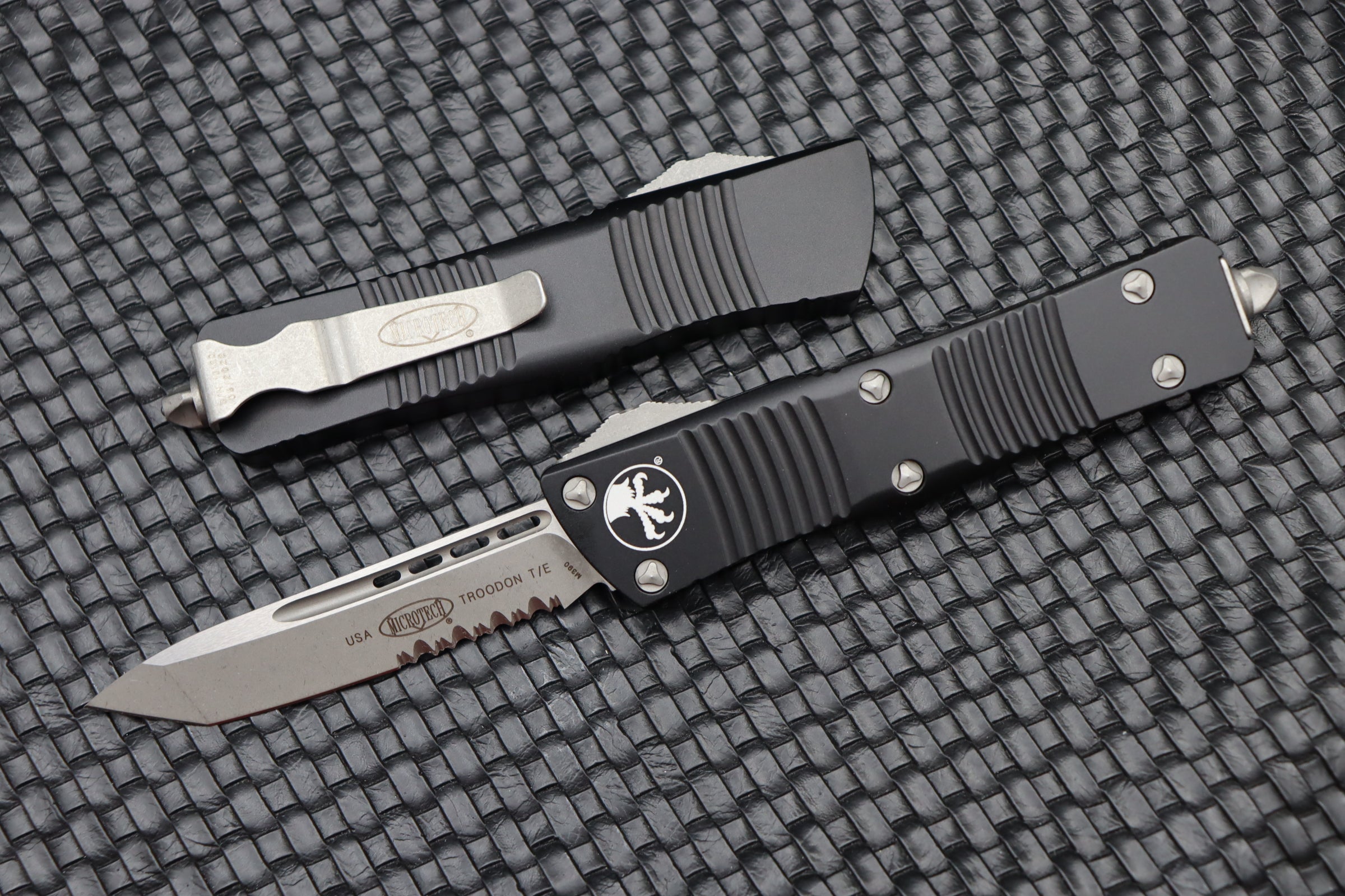 Microtech Troodon Tanto Apocalyptic Partial Serrated & Black 140-11AP