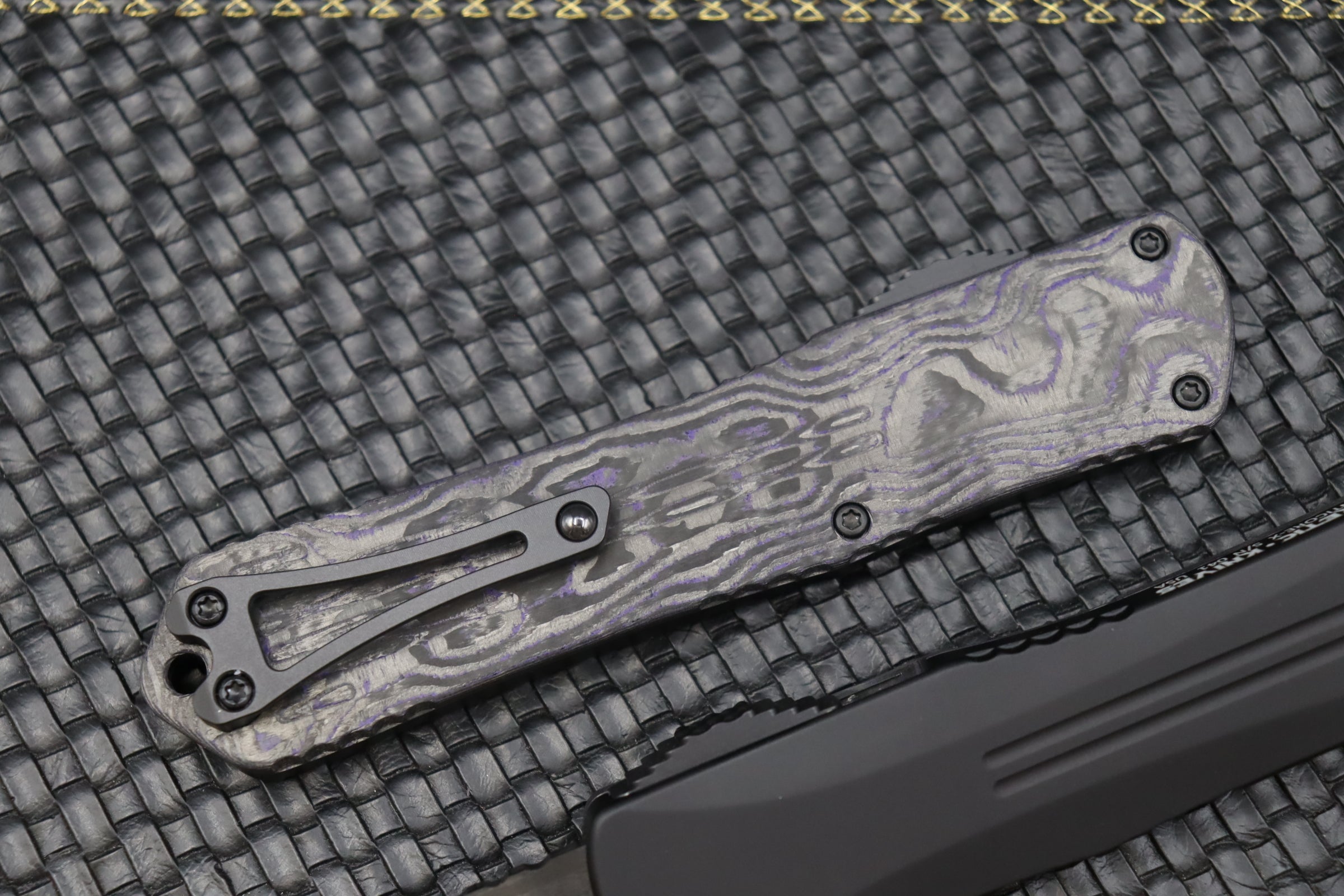 Heretic Knives Manticore X Bowie DLC & Purple Camo Carbon H030B-6A-PUCF