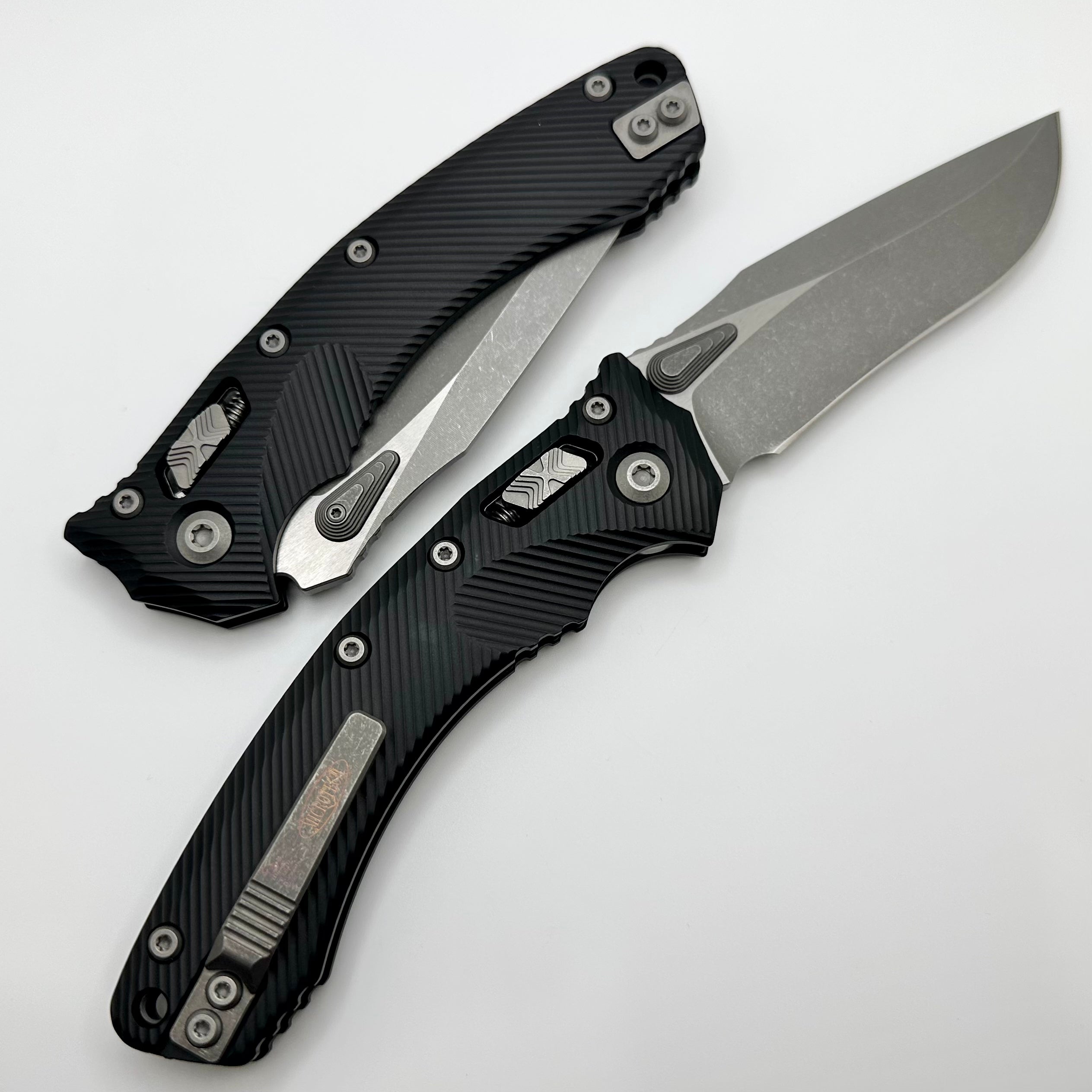 Microtech Amphibian RAM LOK Black Fluted Aluminum & Apocalyptic M390MK 137RL-10APFL