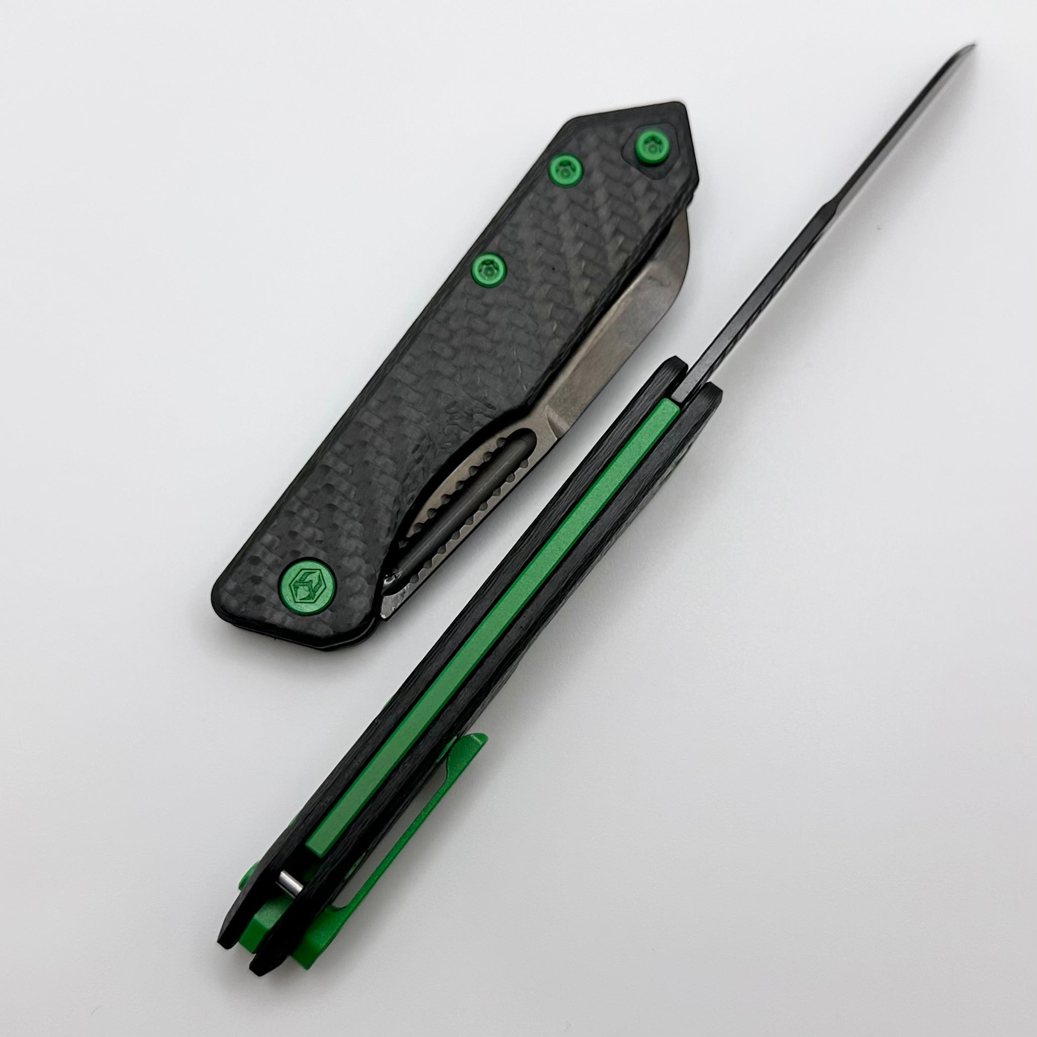 Heretic Knives Jinn Carbon Fiber w/ Toxic Green Hardware & DLC H013-6A-CFTX