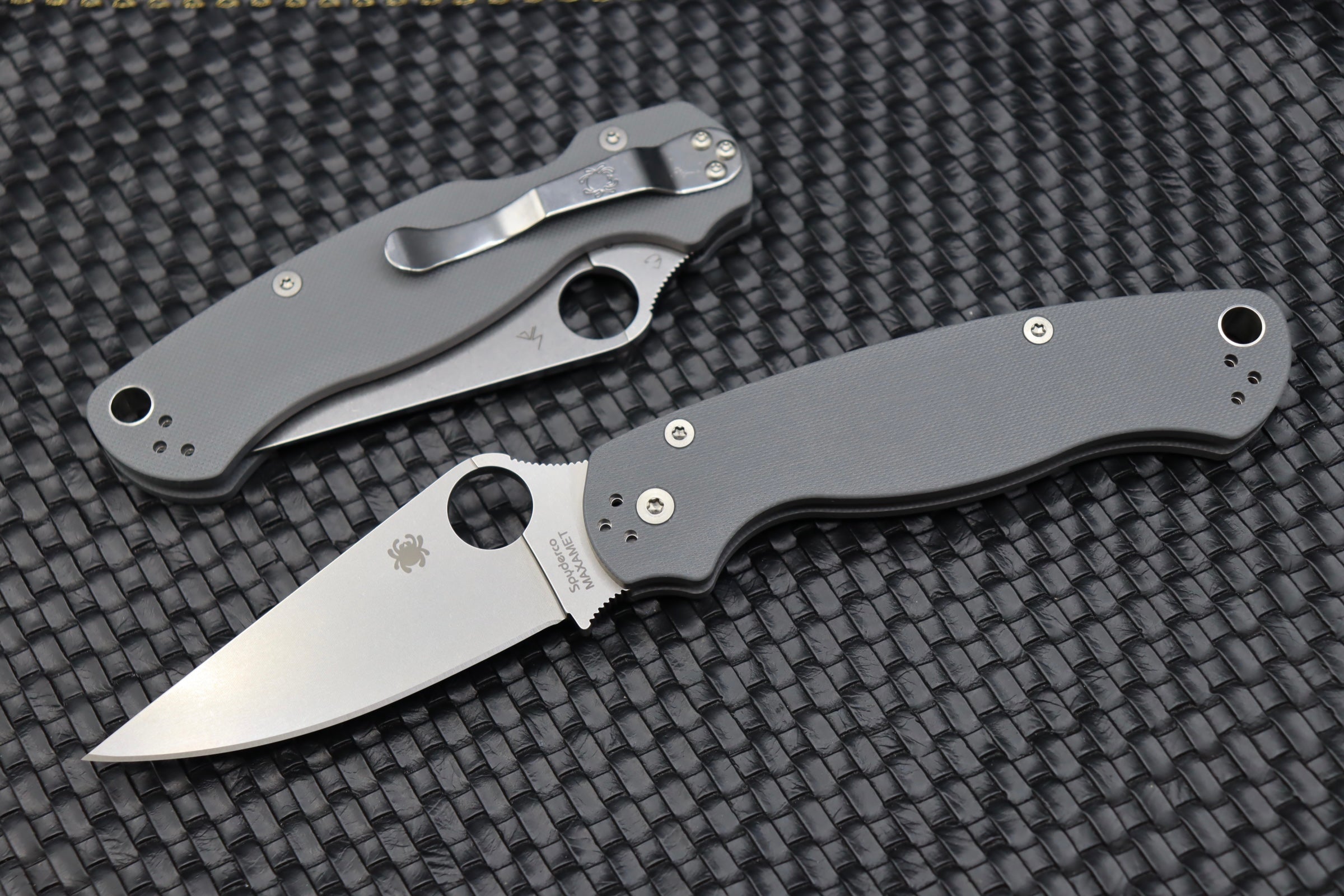 Spyderco Para-Military PM2 Dark Grey Maxamet Steel C81GPDGY2