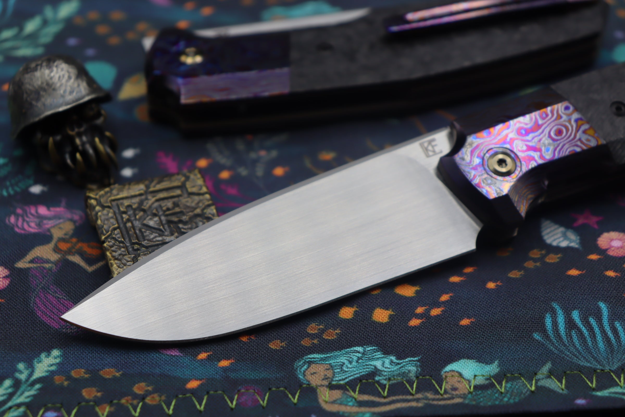 Custom Knife Factory FIF20 ZircuTi Bolster with Cool Carbon Fiber