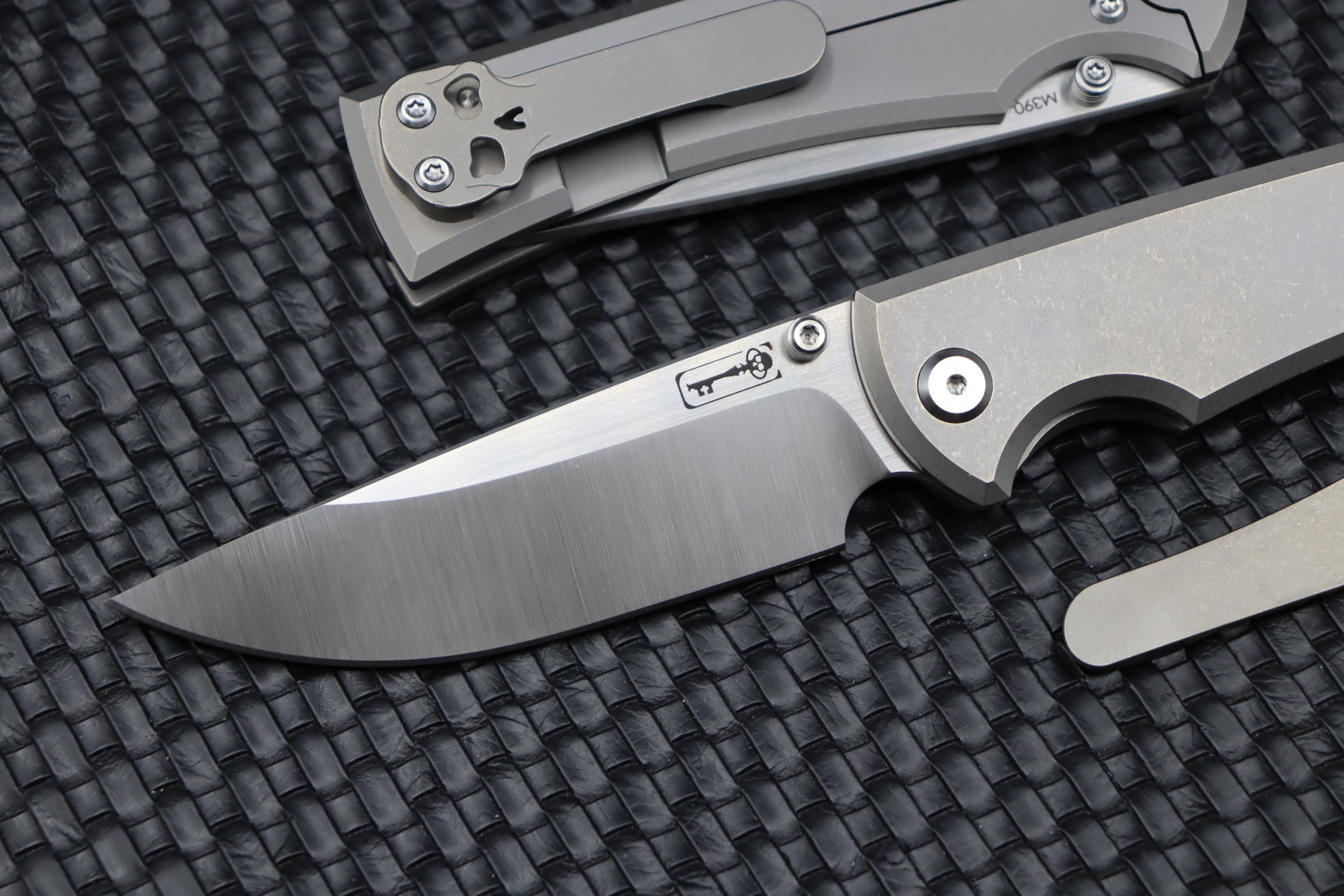 Chaves Knives 229 Liberation Drop Point M390 & Stonewash Titanium