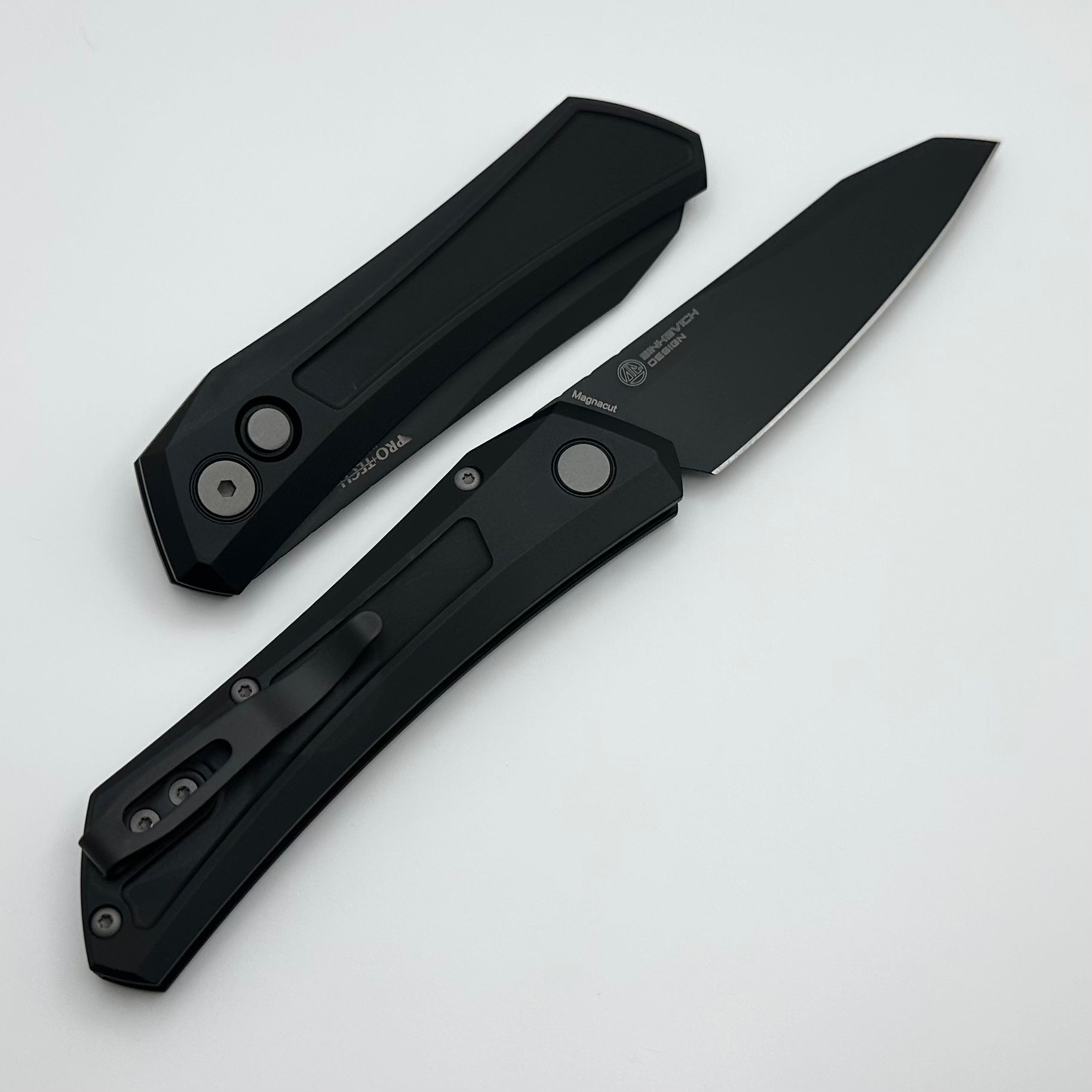 Pro-Tech Oligarch Black Aluminum Handle w/ DLC MagnaCut DS103