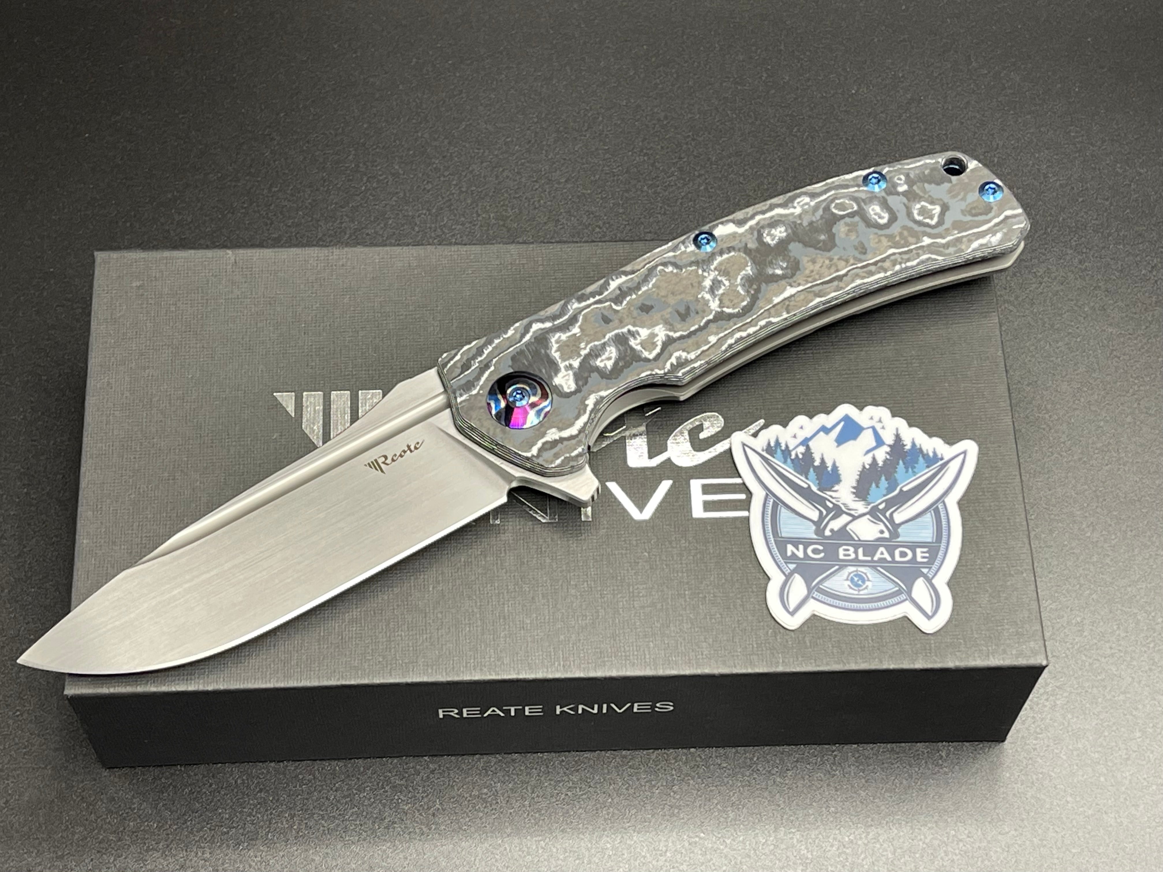 Reate Knives Horizon D White Storm Fat Carbon & Chad Nichols MokuTi Exclusive