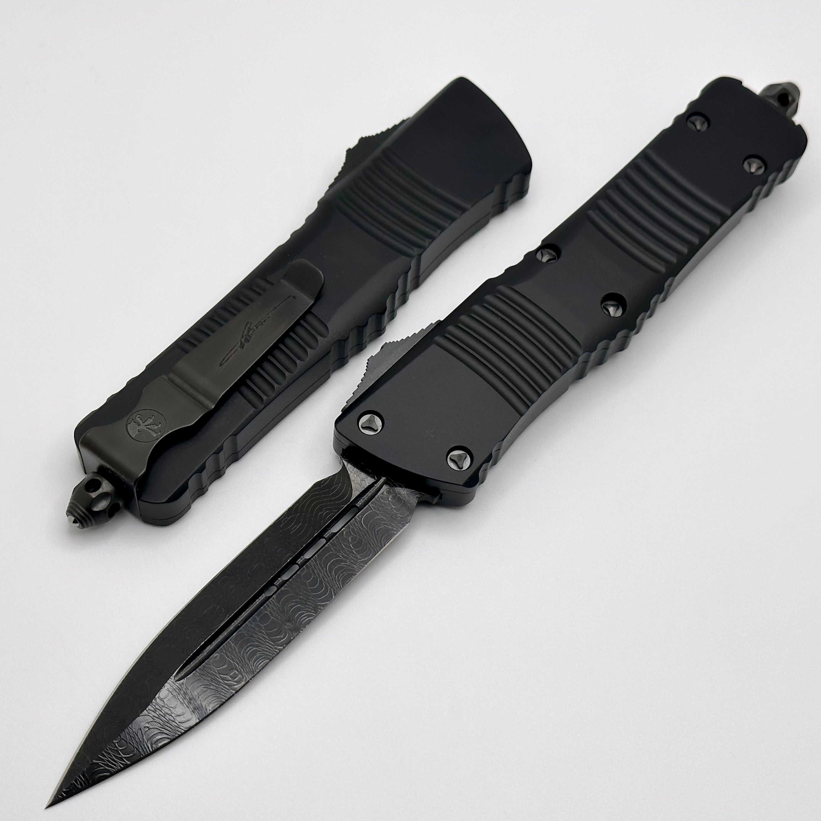 Microtech Combat Troodon Shadow w/ DLC Damascus Double Edge Signature Series 142-16DLCTSH