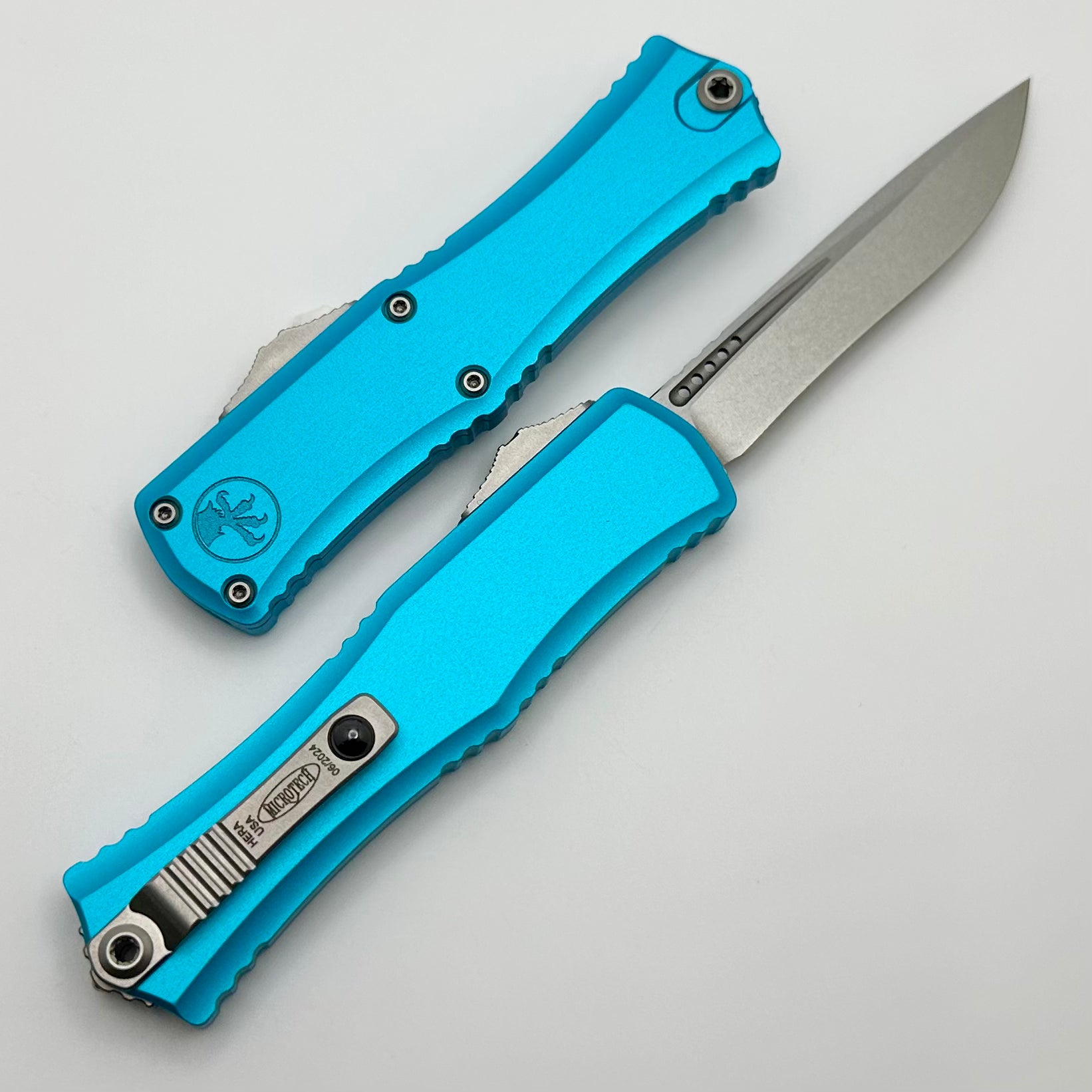 Microtech Knives Mini Hera Stonewash Recurve M390MK w/ Turquoise Handle 1705M-10TQ