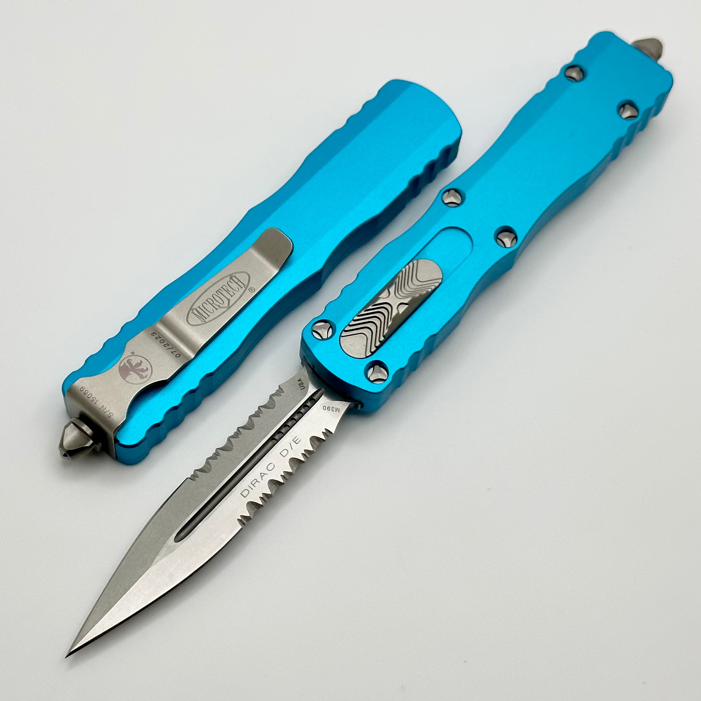 Microtech Dirac D/E Stonewash Standard Partial Serrated & Turquoise 225-11TQ