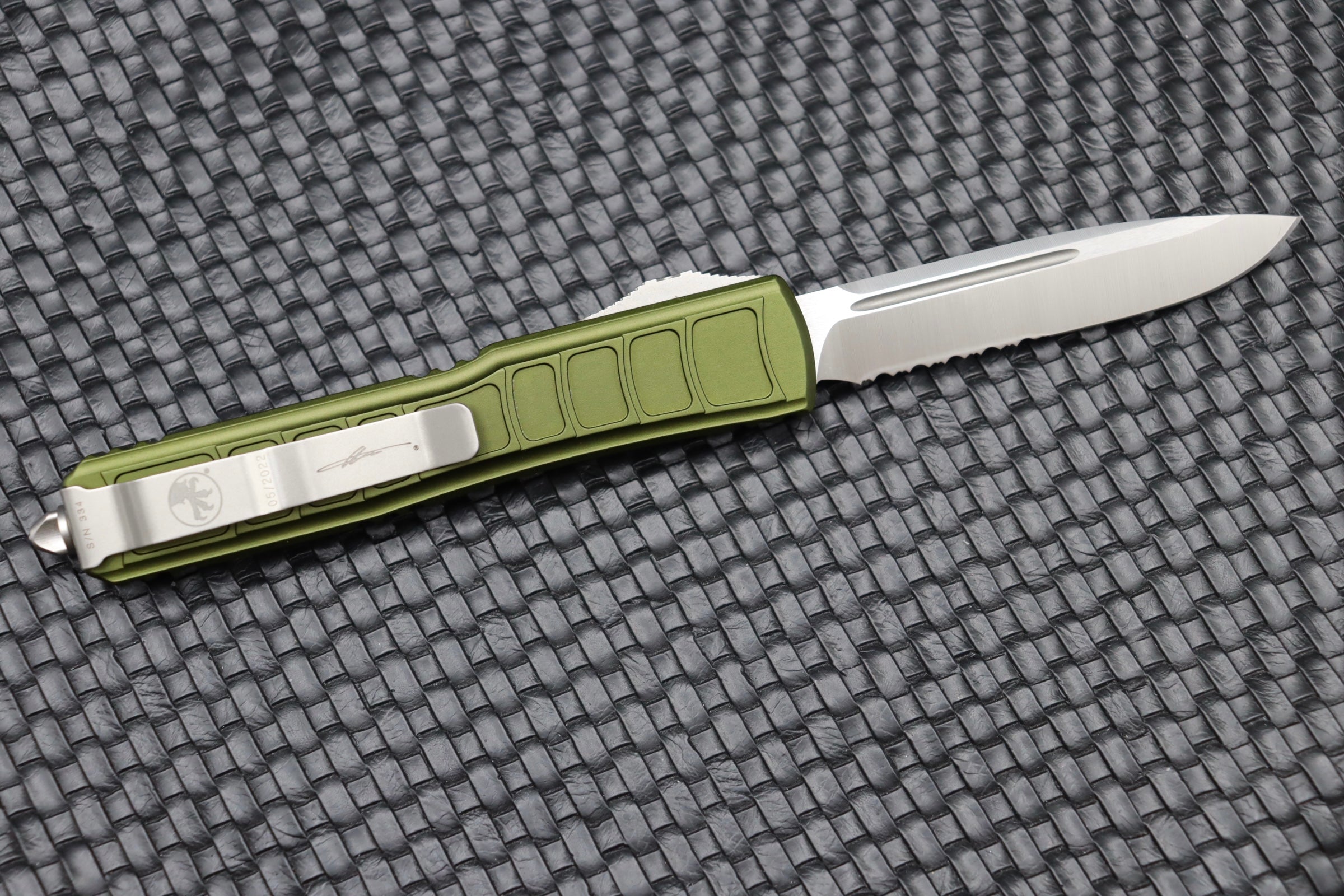 Microtech Ultratech 2 Step Side Single Edge Partial Serrated Satin & OD Green Signature Series 121II-5ODS