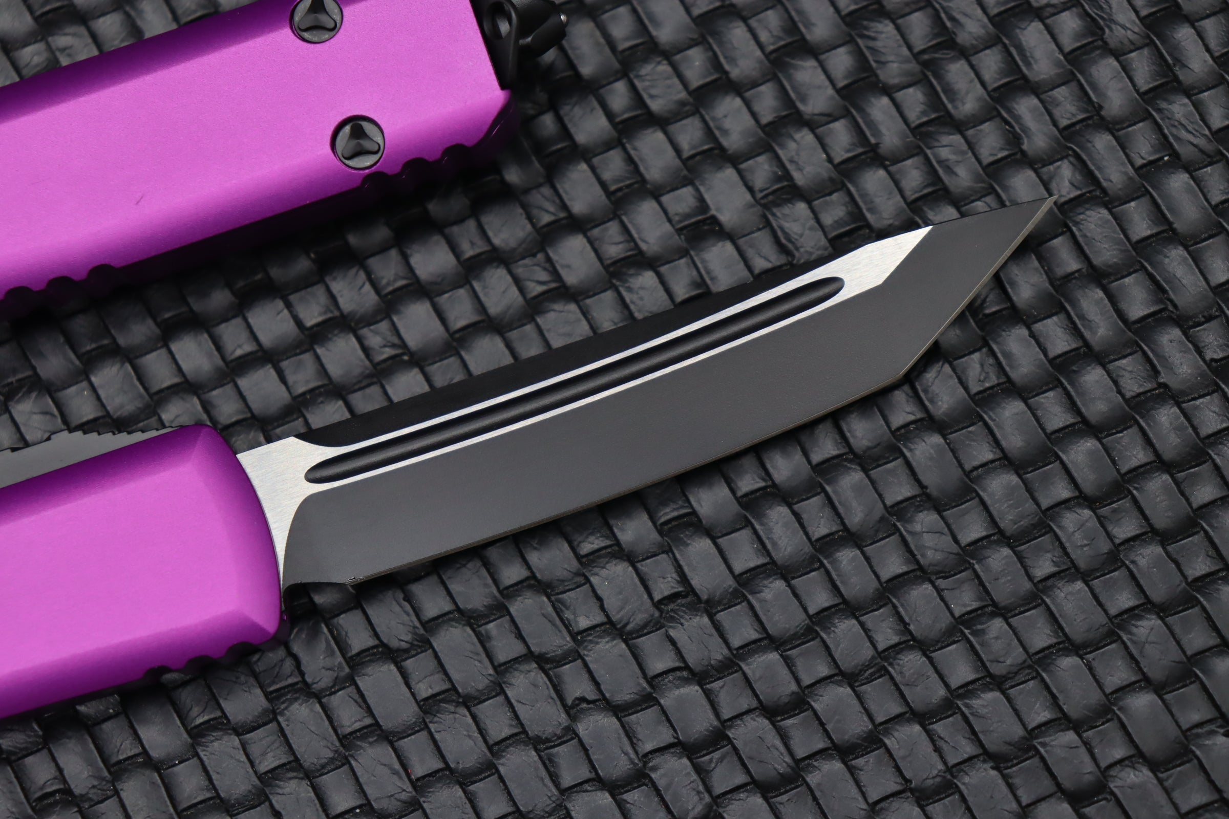 Microtech Ultratech Tanto Black Standard & Violet 123-1VI