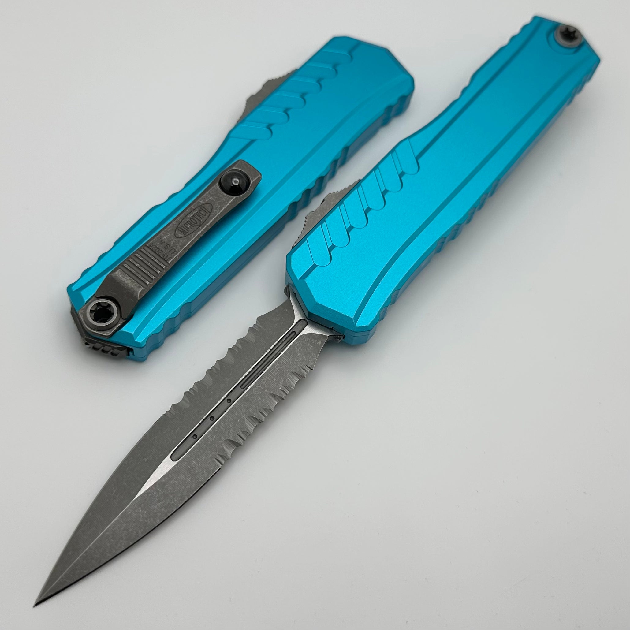 Microtech Cypher II D/E Apocalyptic Partial Serrated w/ Turquoise Handle 1242-11APTQ