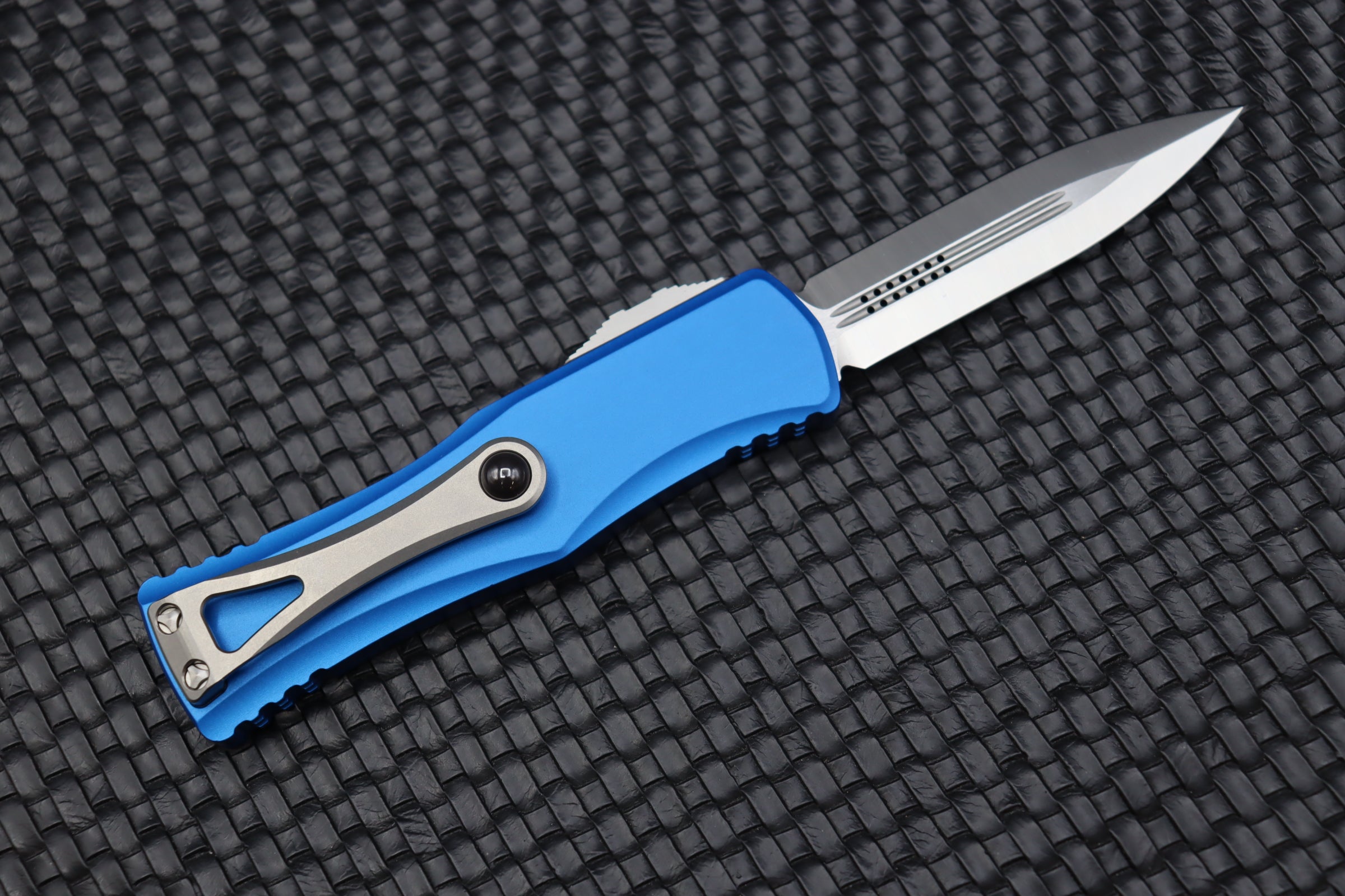 Microtech Hera Double Edge Satin Standard & Blue 702-4BL