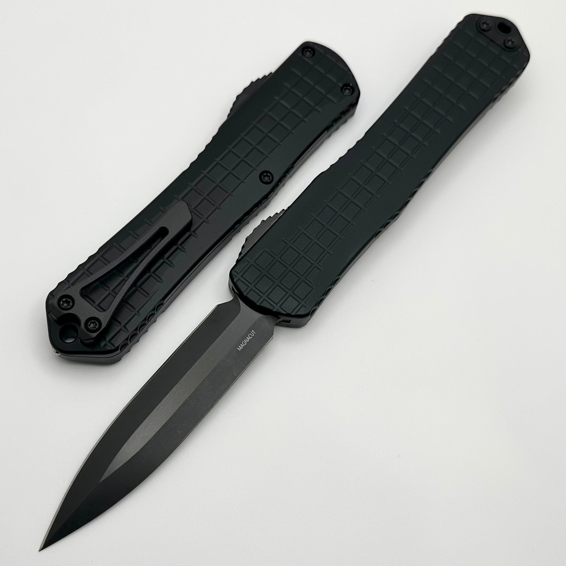 Heretic Knives Manticore X Black Frag Handle & DLC Double Edge MagnaCut H032F-6A-T