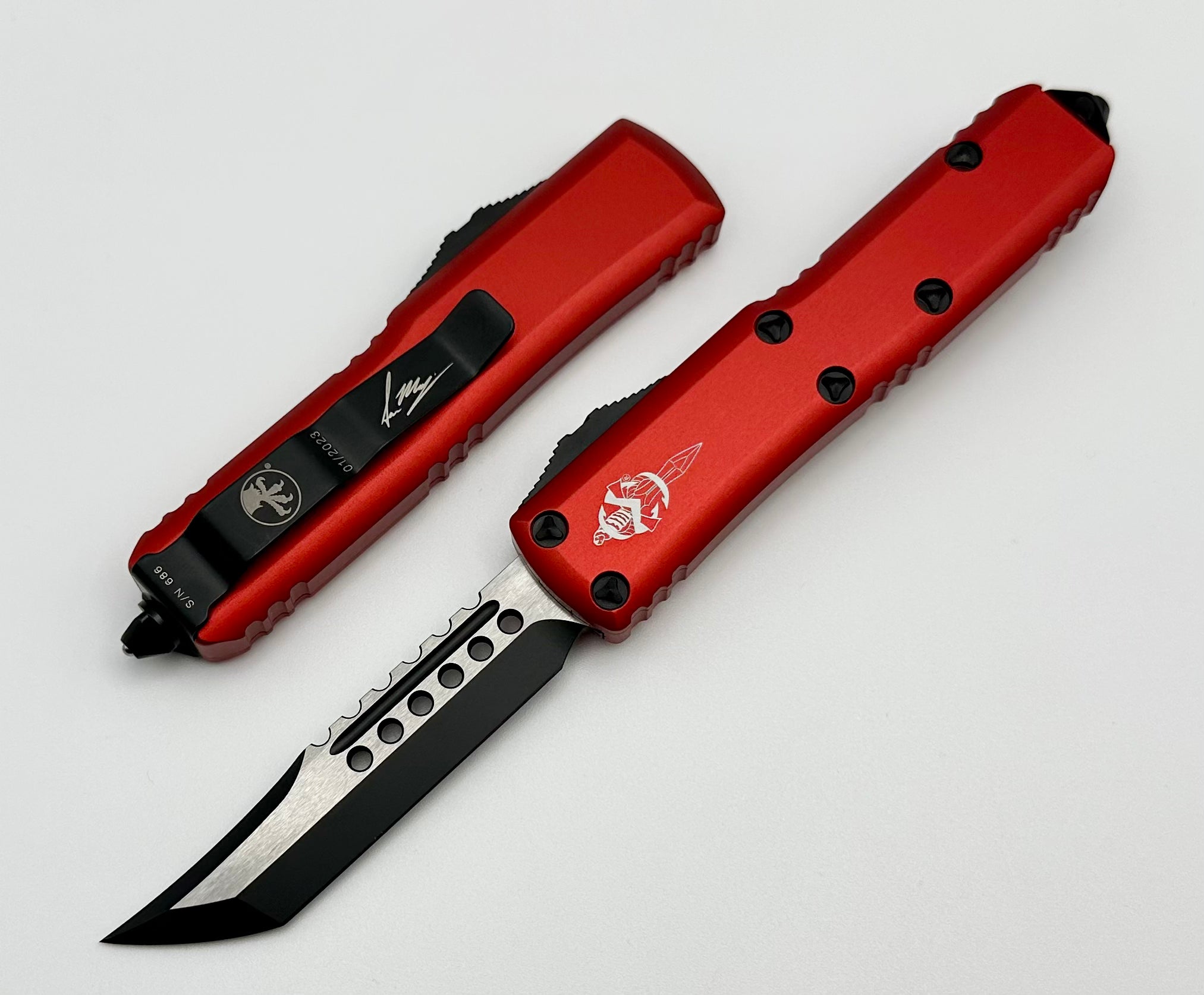 Microtech UTX-85 Black Hellhound & Red 719-1RDS