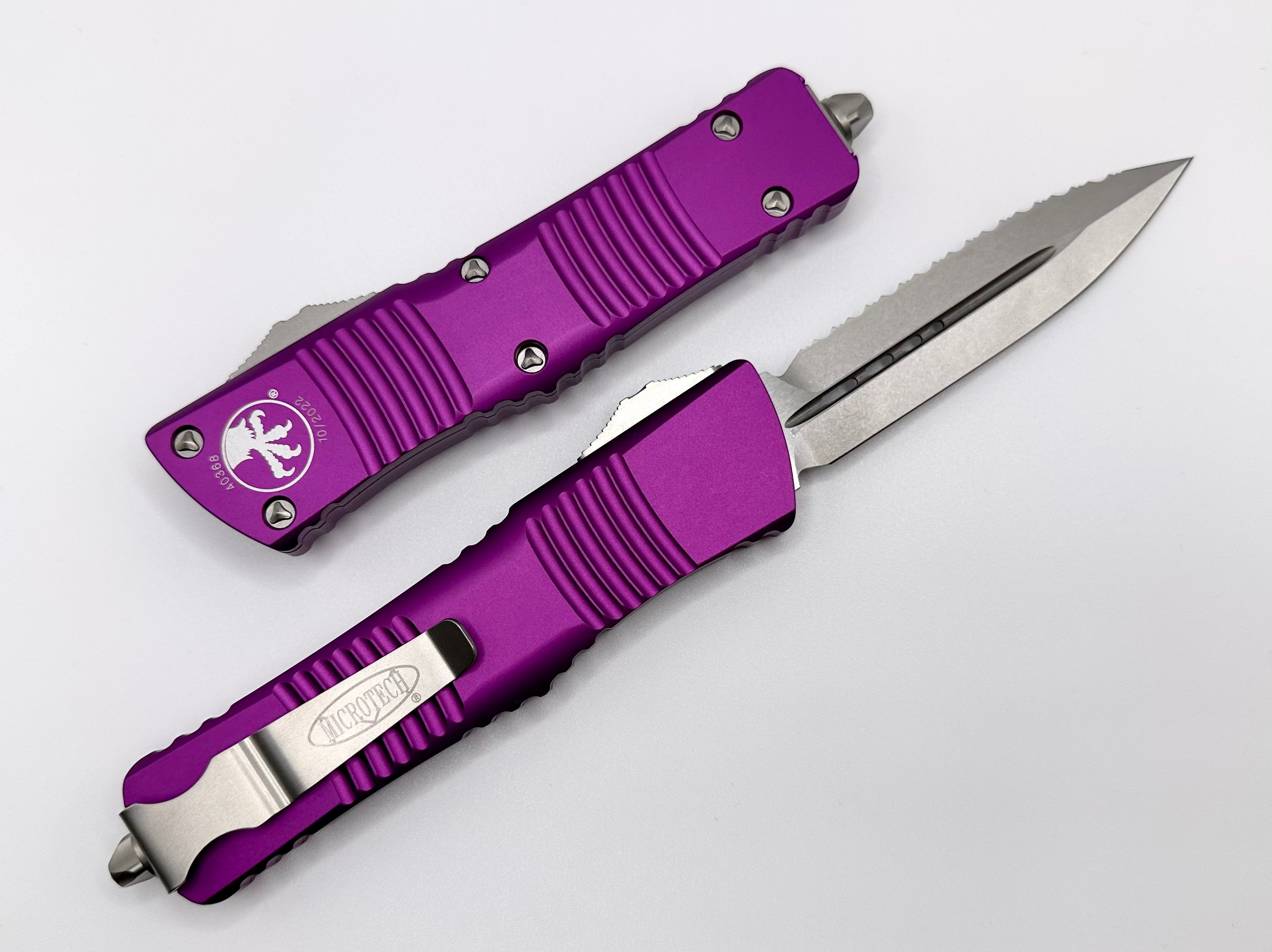 Microtech Combat Troodon Violet w/ Double Edge Stonewash Full Serrated 142-12VI