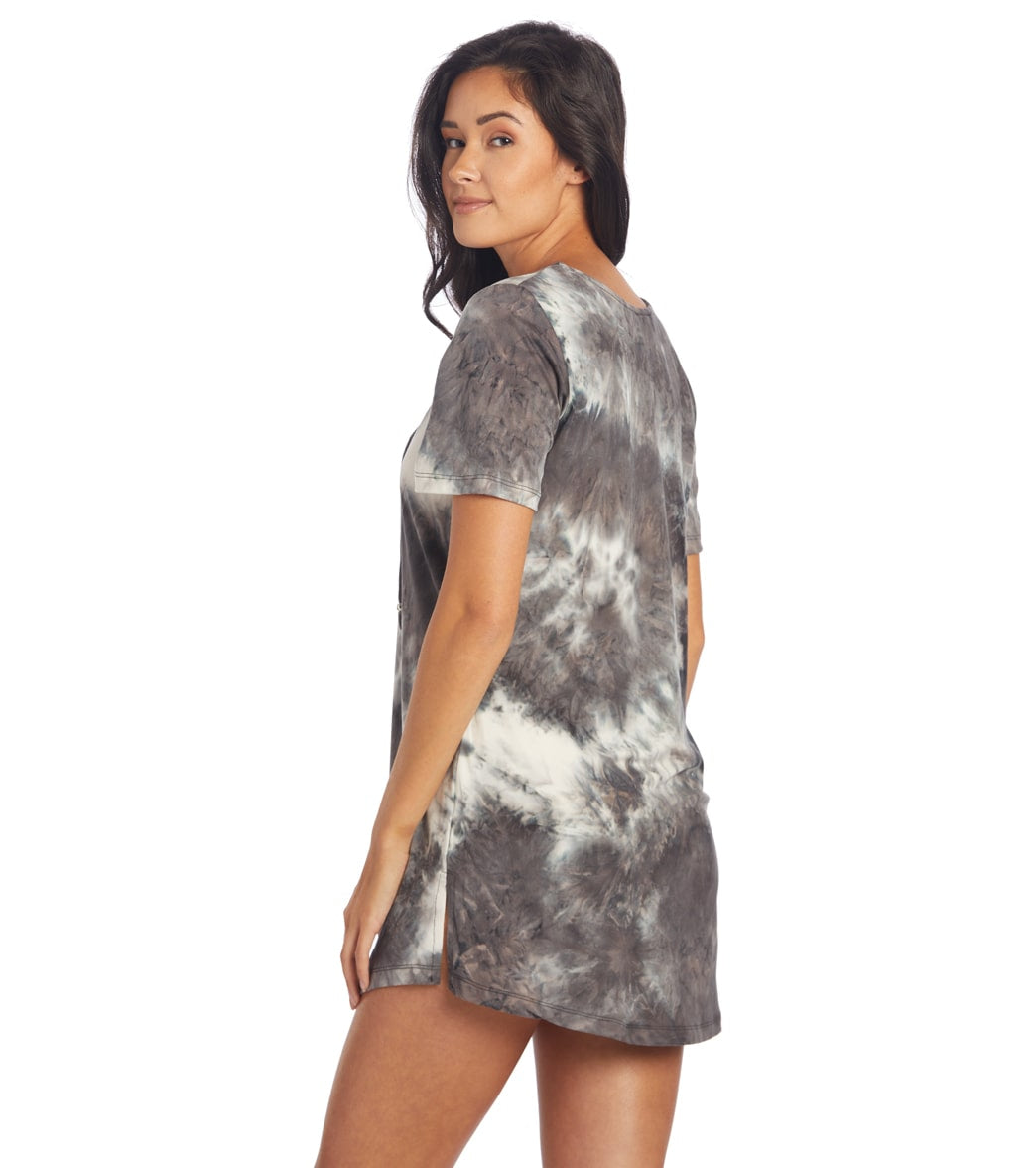 J.Valdi Women's Tie Dye Short Sleeve Lace Neck Tunic Cover Up